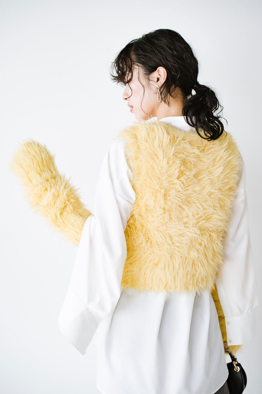 haco!|ｈａｃｏ！×ＮＯＫＩ 花をまとうコラボシリーズ【糸菊】ふわっふわのニット＆アームウォーマー