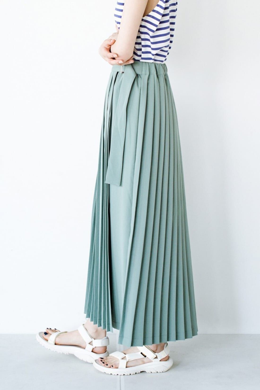 haco!［ハコ］|ｈａｃｏ！ ルンと一歩踏み出せる！動けばすそのハートがチラリとのぞく ラップ風スカート ｈａｃｏ！ ＦＡＣＴＯＲＹ ｗｉｔｈ ａｈ！