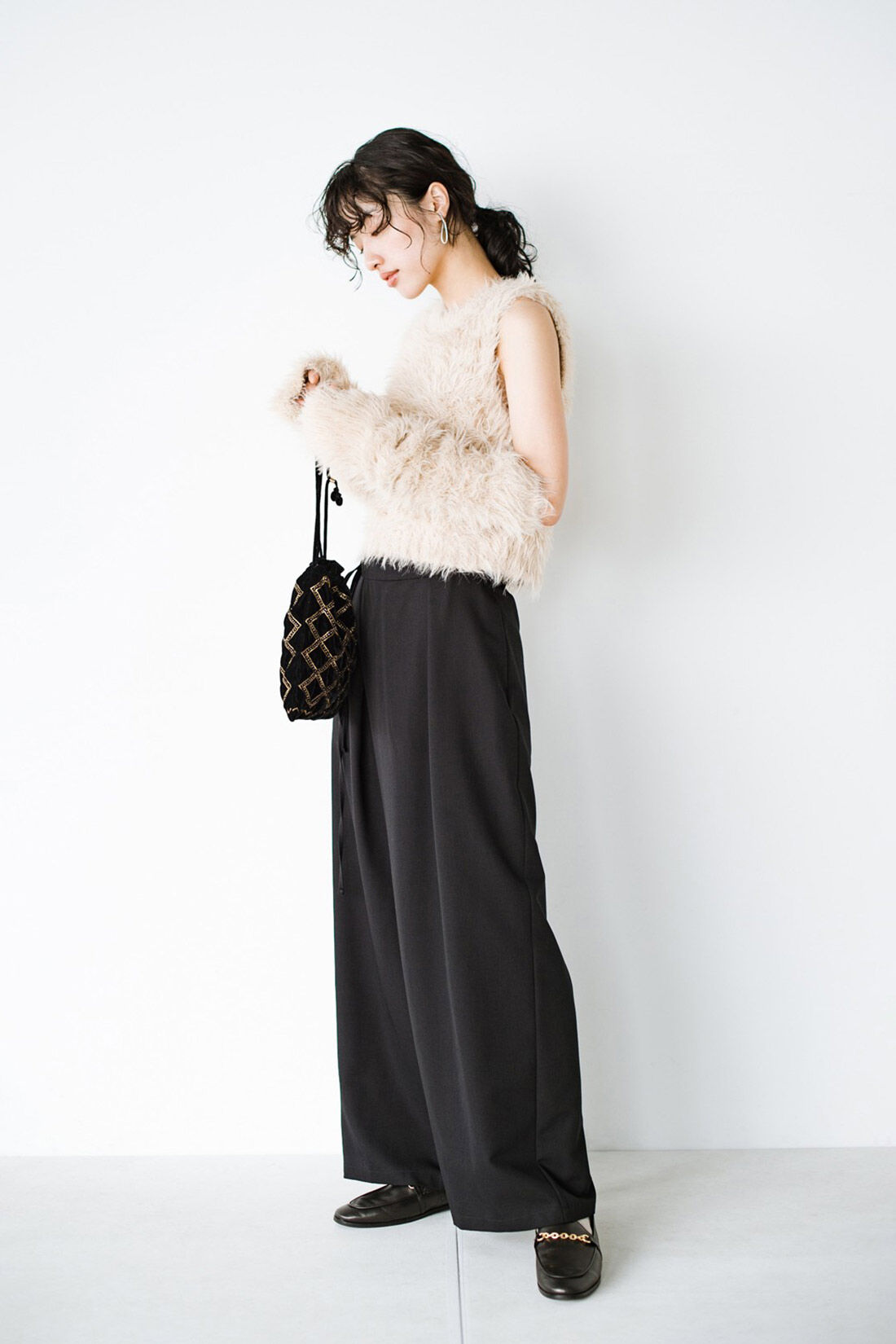 haco!|ｈａｃｏ！×ＮＯＫＩ 花をまとうコラボシリーズ【糸菊】ふわっふわのニット＆アームウォーマー