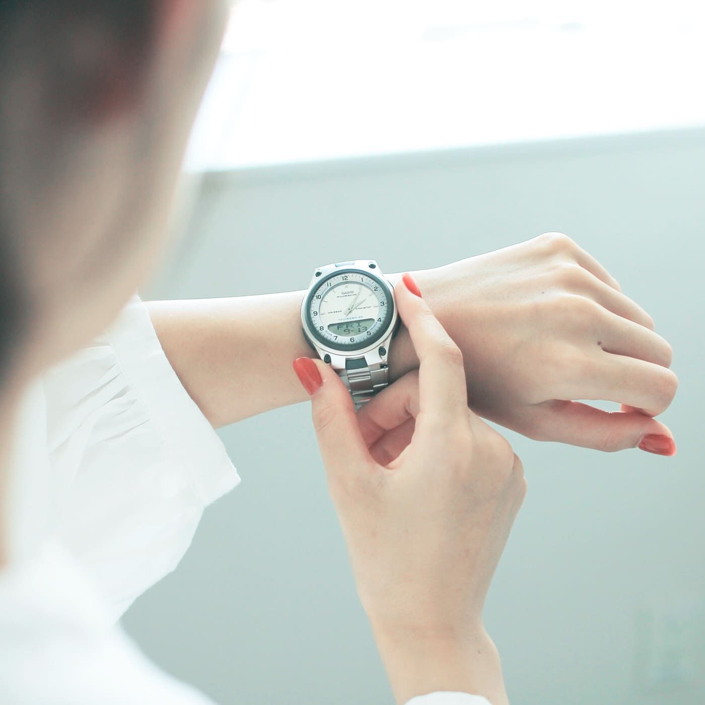 フェリシモギフトショップ|このごろ meets CASIO 推しカシ　カルチャーテックボーイ〈AW-80D-7AJH〉|重さは約85g。ほどよい重みを感じられる着用感　※規格上の数値のため、実際の製品の数値とは異なる場合があります。参考値としてご参照ください