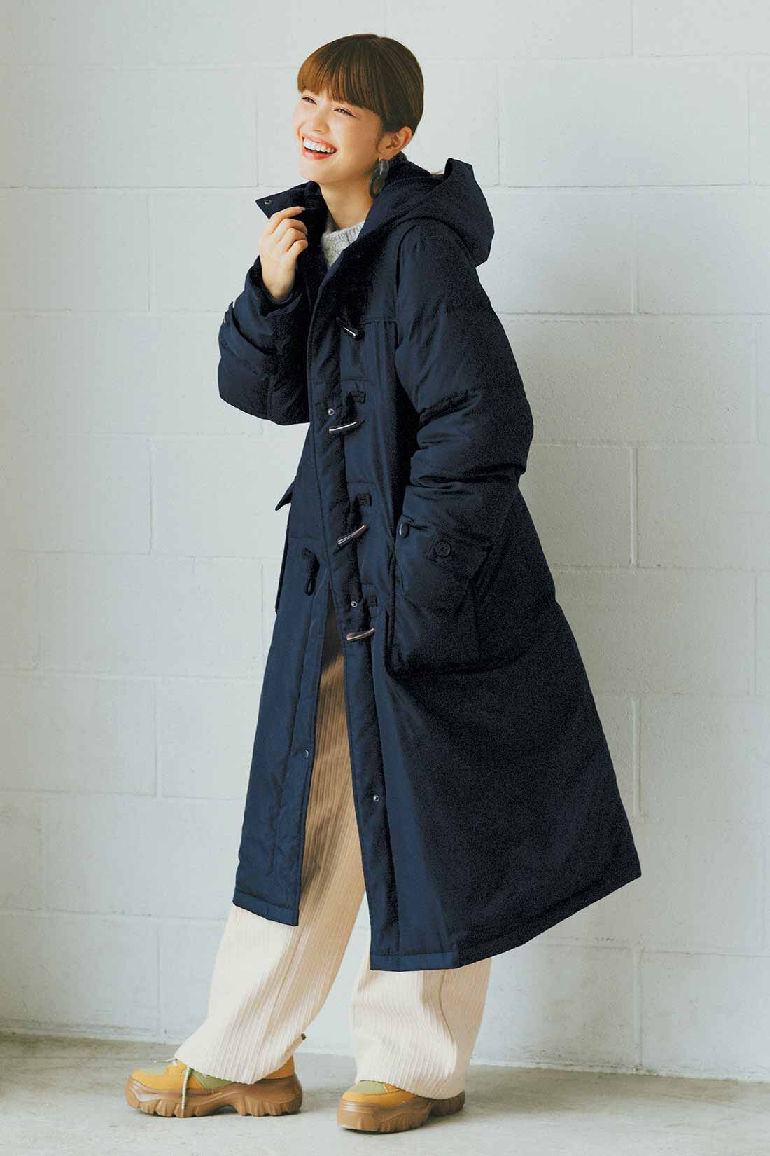 フェリシモギフトショップ|リブ イン コンフォート　軽やかなはき心地でキレイ見え！ ぬくぬくしあわせな裏ボアライトコーデュロイパンツ〈アイボリー〉