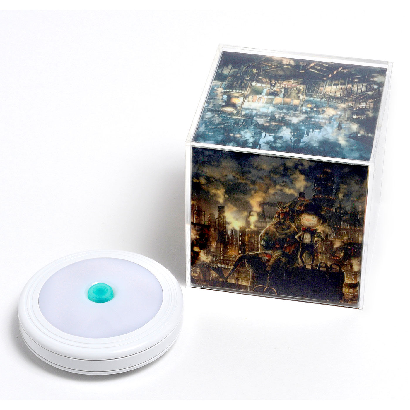 フェリシモギフトショップ|えんとつ町のプペル　ライトボックスセット|コードが不要の電池式だから場所を選ばず点灯させることができます。