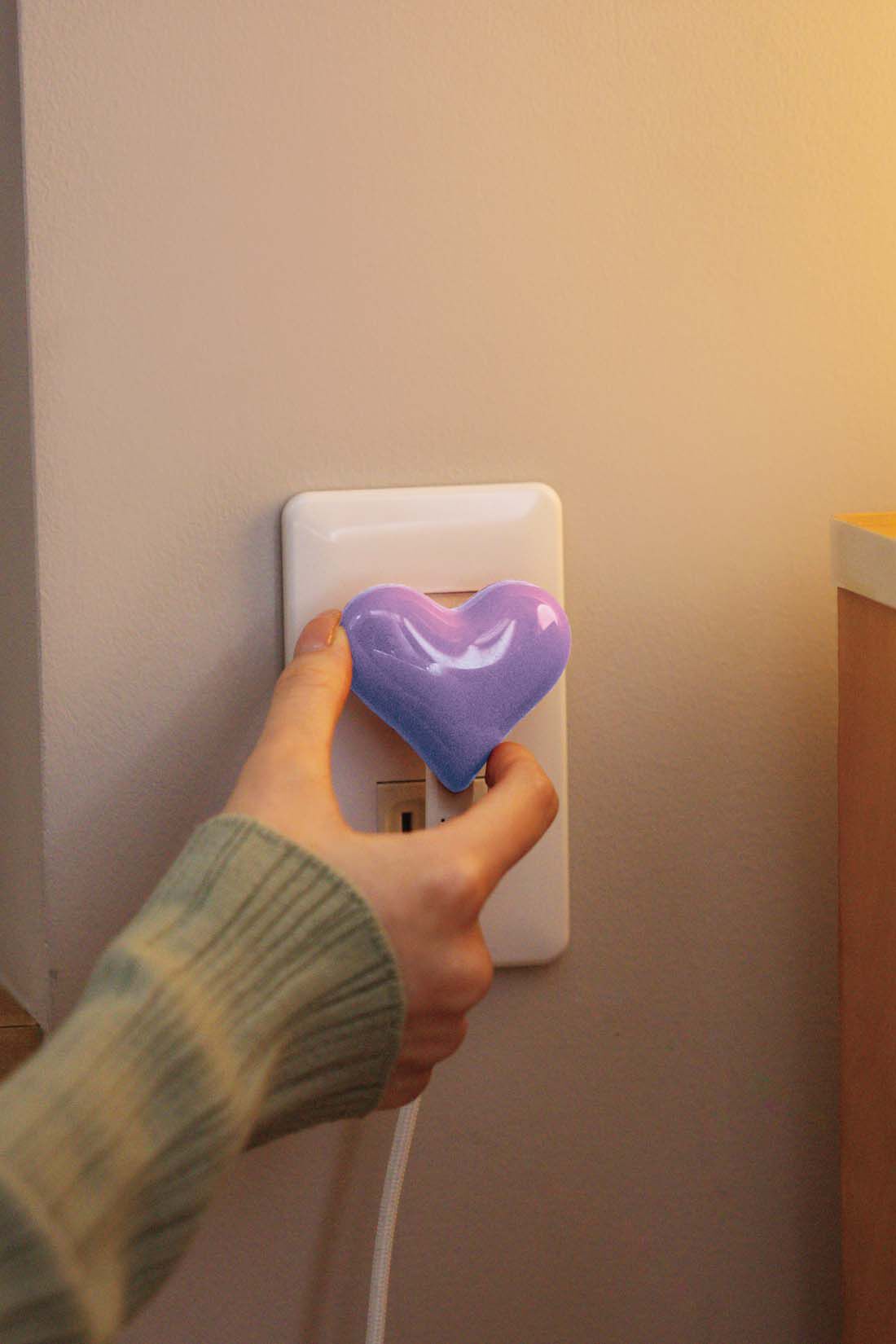 フェリシモギフトショップ|ハート彩るモーヴなチャージャー〈パープル〉