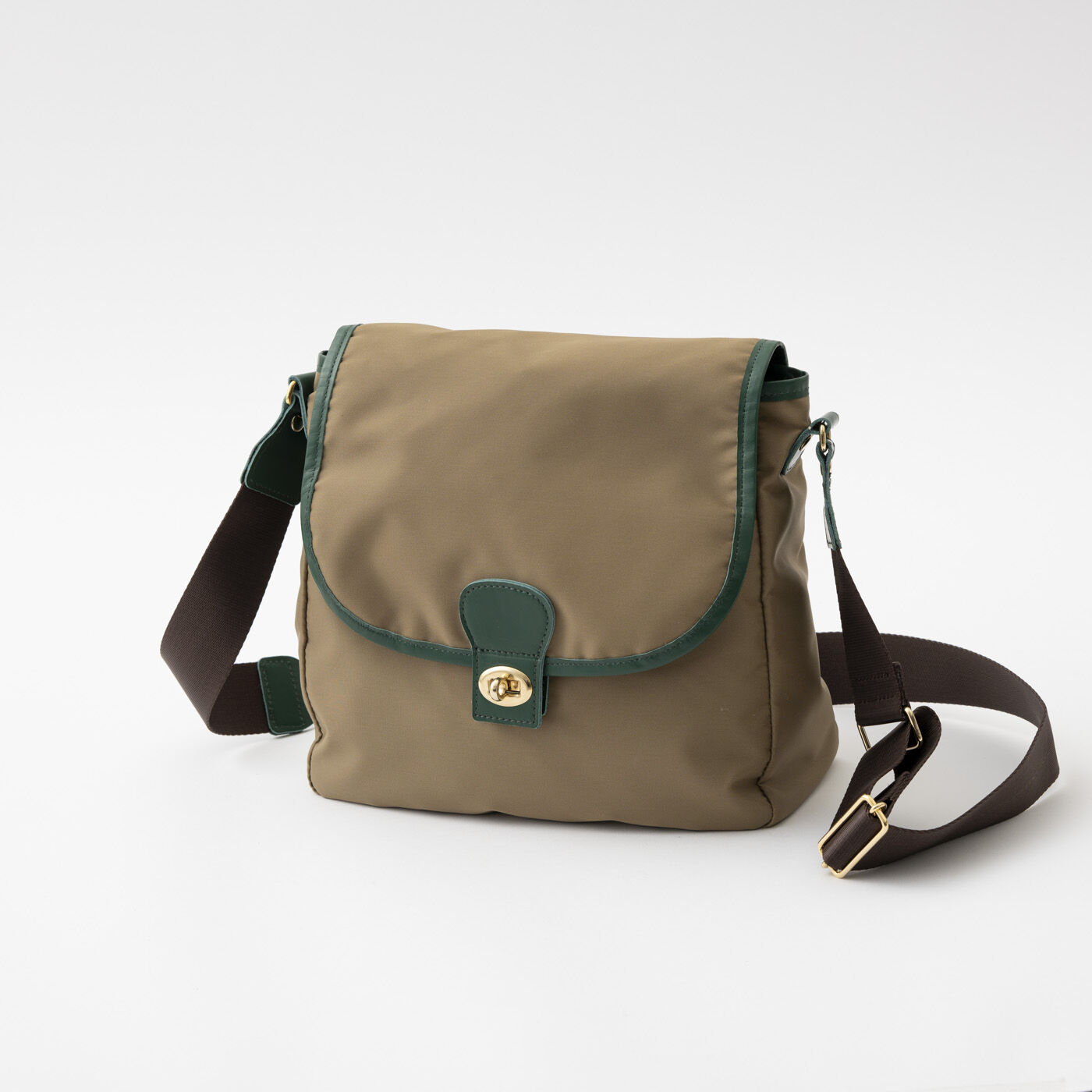 フェリシモギフトショップ|ヴィンテージショップオーナーと作った 職人仕上げのコピンヌバッグ〈カーキ〉 [本革 鞄：日本製]