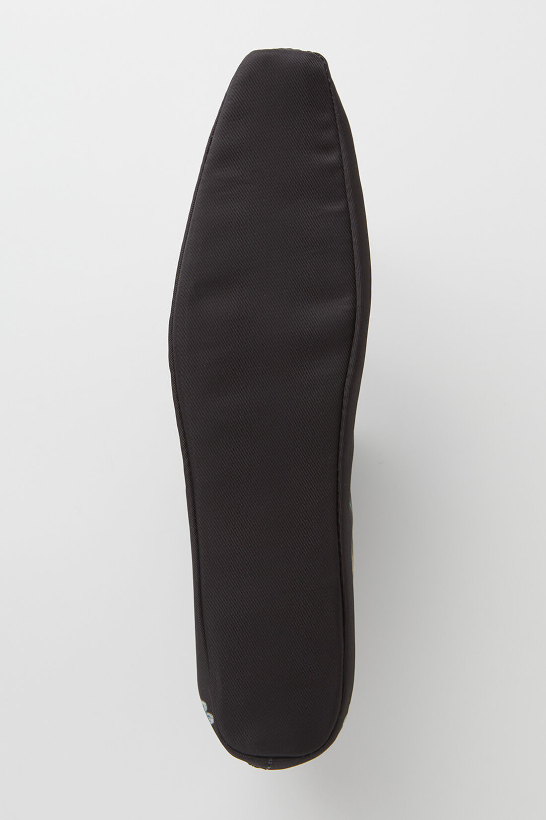 フェリシモギフトショップ|MEDE19F　KCI&times;MEDE19F 花々をあしらった靴型ポーチ〈ブラック〉