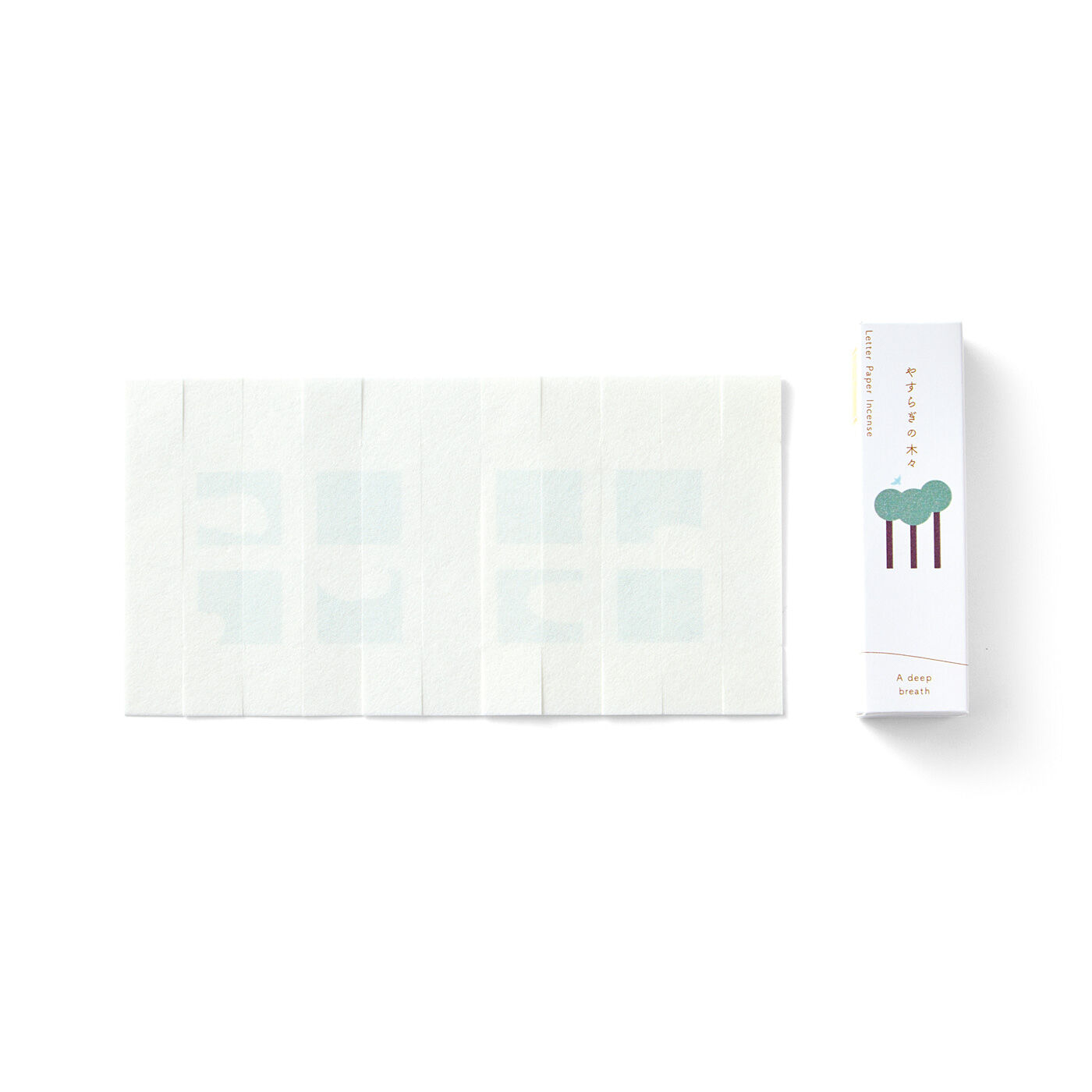 フェリシモギフトショップ|あなたの想いを煙にのせて届けるお手紙香〈しあわせ・やすらぎ・ぬくもり〉|〈やすらぎの木々〉森で深呼吸したような穏やかな香り。