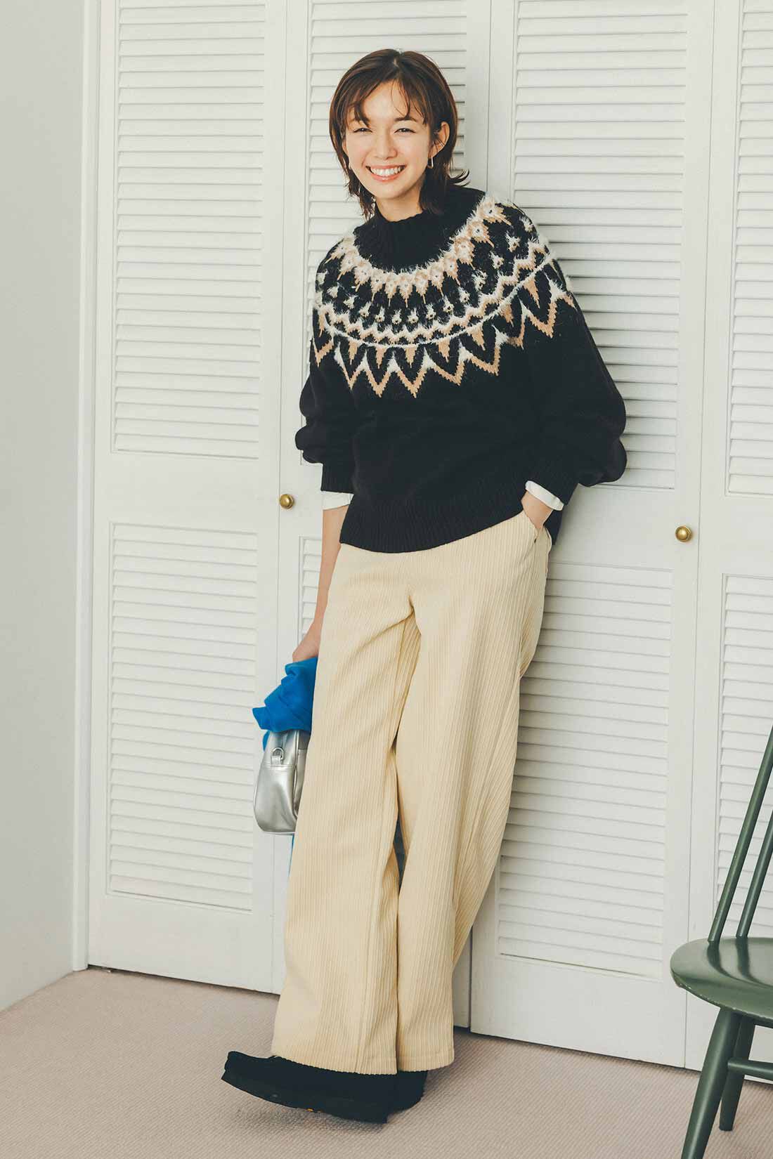 フェリシモギフトショップ|リブ イン コンフォート　軽やかなはき心地でキレイ見え！ ぬくぬくしあわせな裏ボアライトコーデュロイパンツ〈アイボリー〉