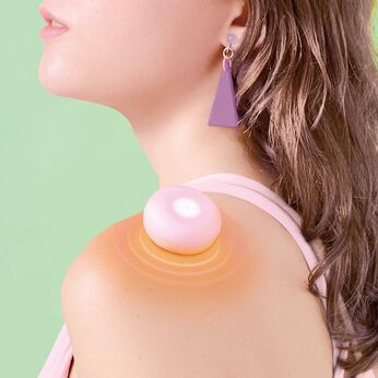 フェリシモギフトショップ | 手軽にセルフお灸　繰り返し使える温灸器〈ピンク〉