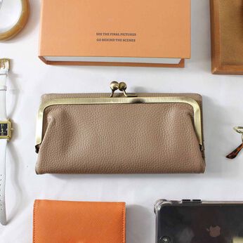 フェリシモギフトショップ | Ｌ＋レトロがま口本革長財布〈ベージュ〉
