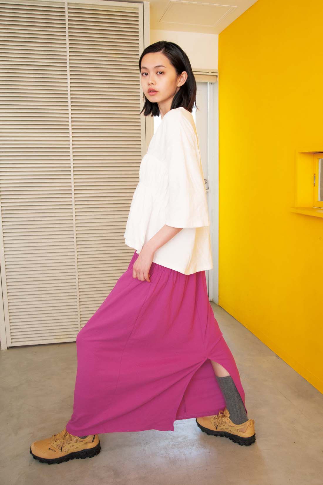 mensha!|mensha!　接結カットソーガーゼ 小さくまとまる色めきシャーリングスカートの会|モデル身長172cm 着用サイズ：モデル寸