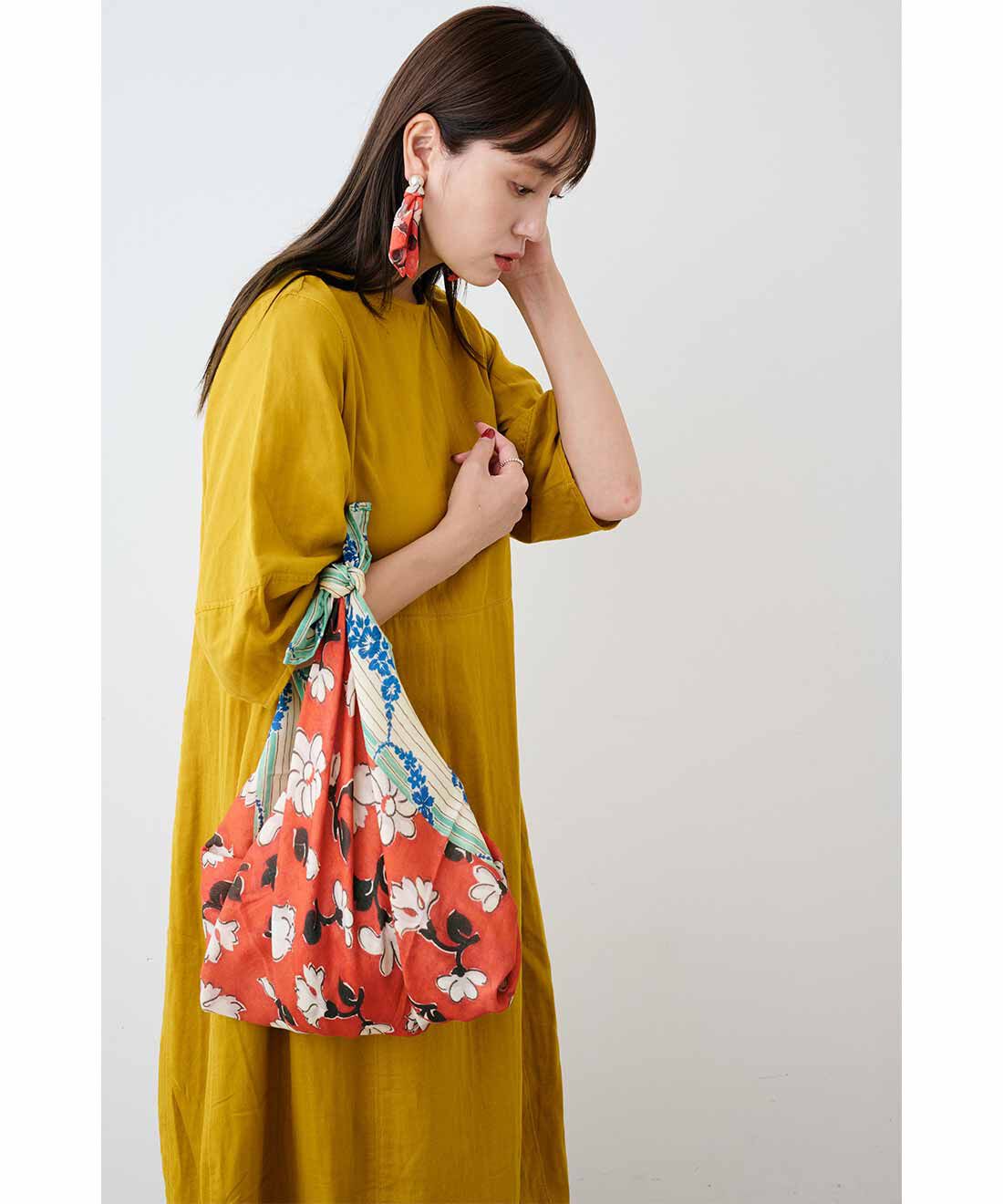 mensha!|ヴィンテージライクな 大判ダブルガーゼスカーフと〈ガーゼ〉カットソー レイヤードスカートと[いっしょ買いで 220円OFF] ガーゼ スカートのコーディネート