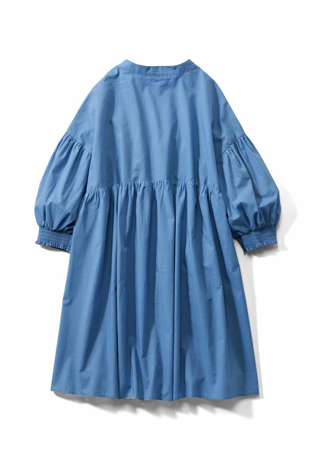 Live in  comfort|リブ イン コンフォート ふわりコットンローン素材のボリュームチュニック|BACK
