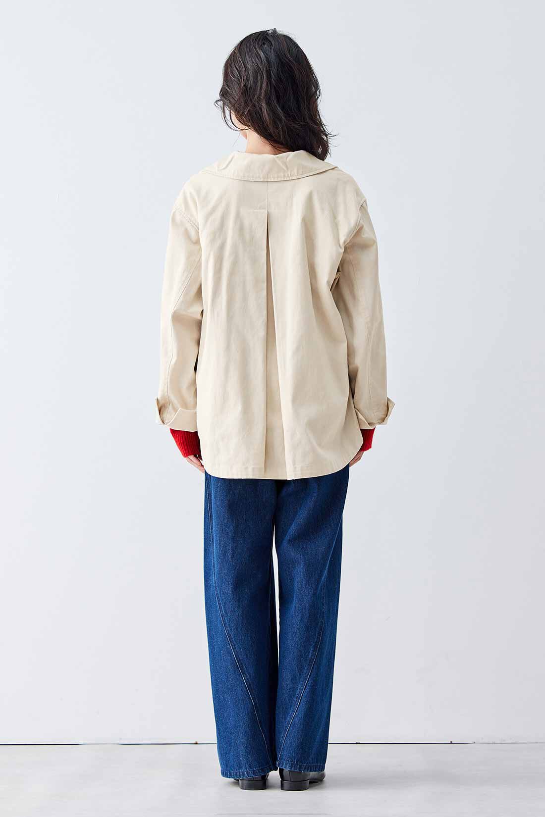 Live in  comfort|リブ イン コンフォート シンプルライフ研究家 マキさんとつくった 着分けない 裏フリースジャケットコート〈アイボリー〉