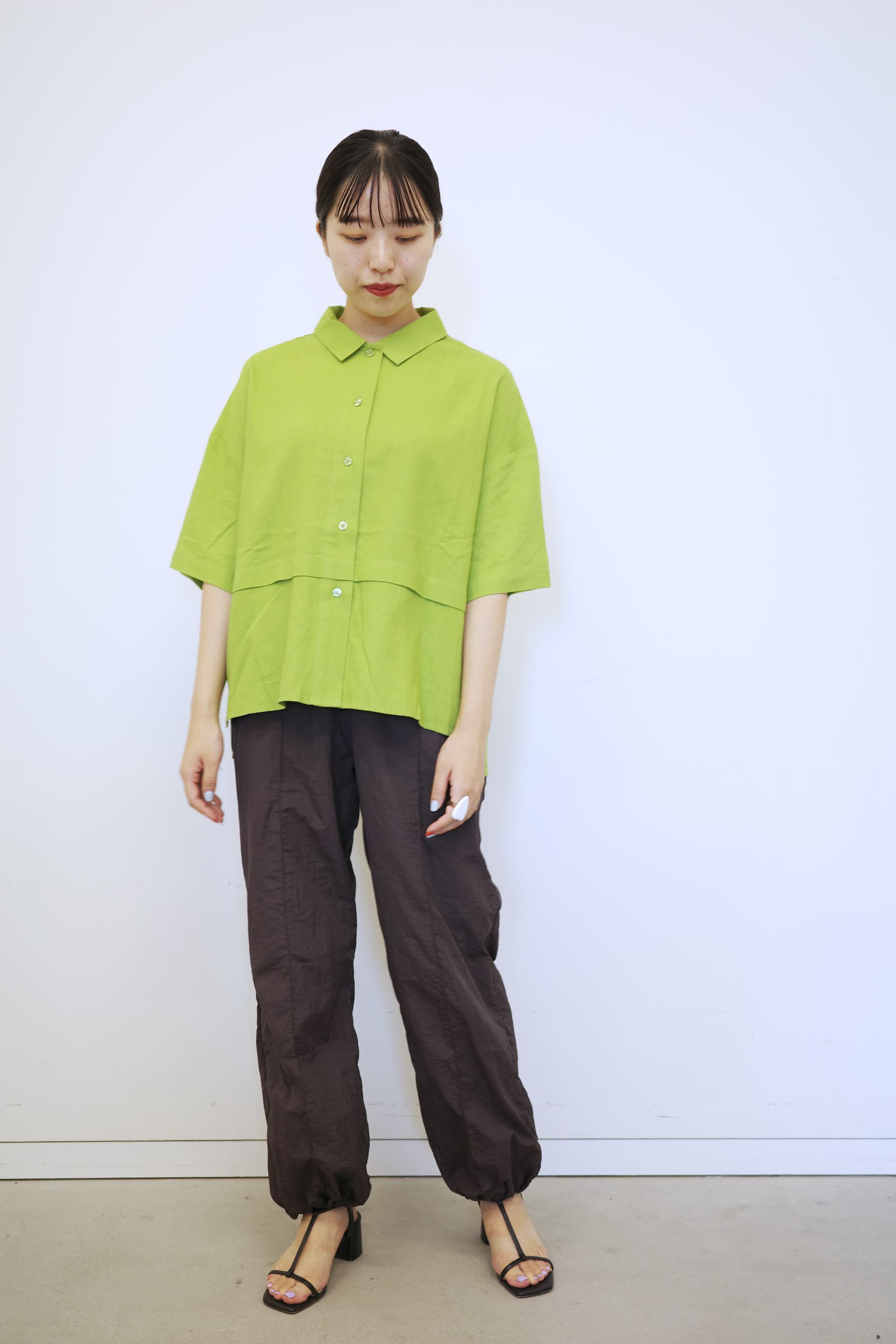 Live in  comfort|リブ イン コンフォート 莉子さんとつくった 街でも山でも これさえあれば！ なオールラウンド2-WAYパンツ〈スモーキーブラウン〉