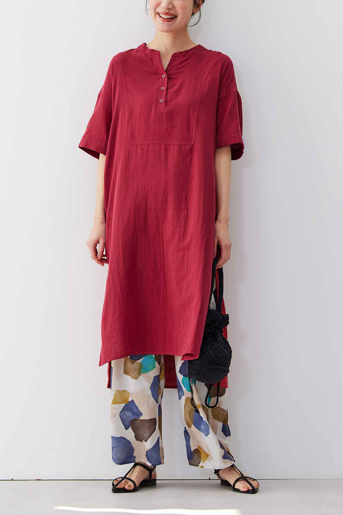 Live in  comfort|リブ イン コンフォート 着るほどにやわらかくなじむ ダブルガーゼロングチュニック〈ターコイズブルー〉