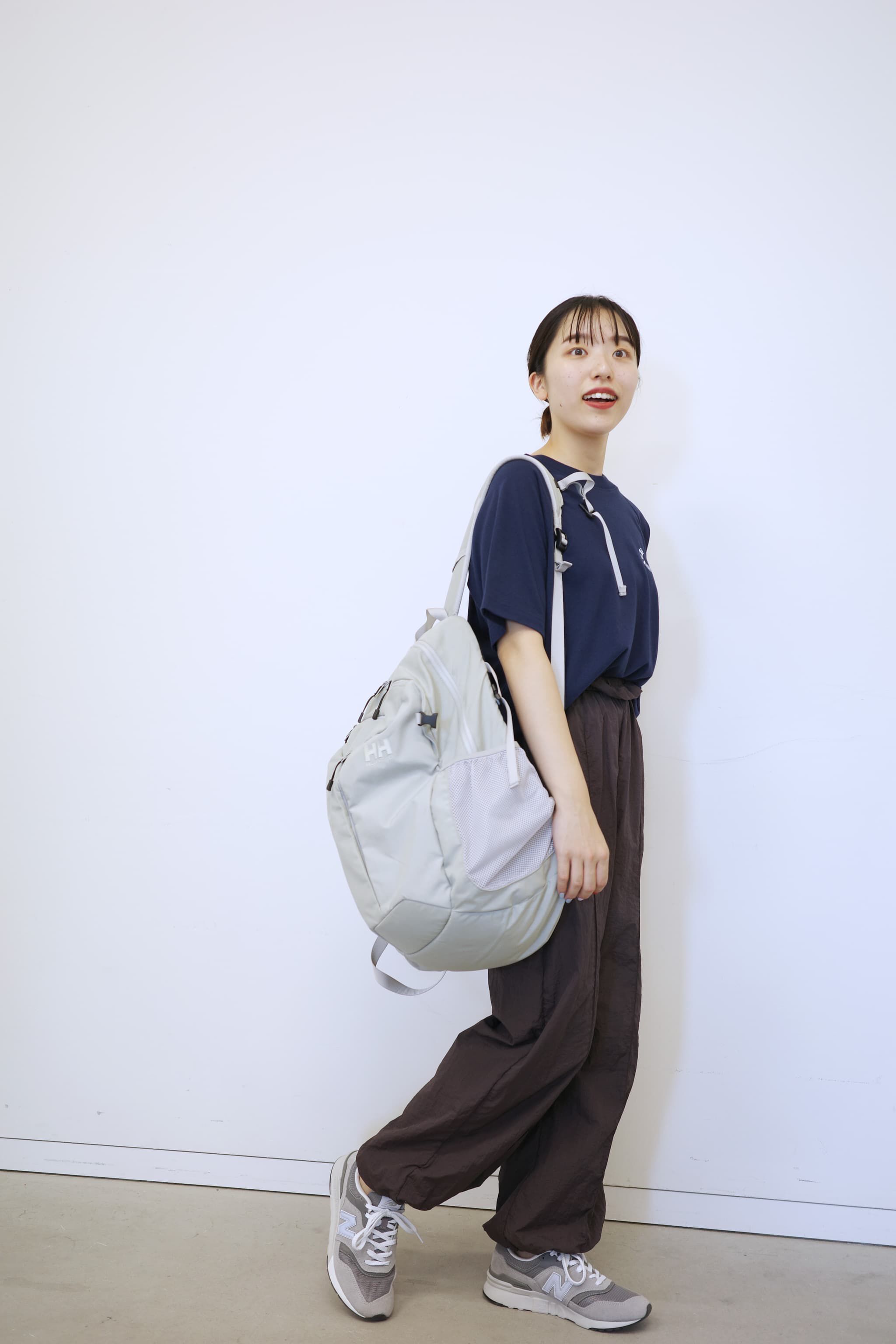Live in  comfort|リブ イン コンフォート 莉子さんとつくった 街でも山でも これさえあれば！ なオールラウンド2-WAYパンツ〈スモーキーブラウン〉