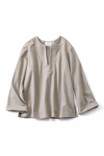 Live in  comfort | 重ね着を楽しむ 微起毛素材の上品カフタントップス〈ライトグレー〉