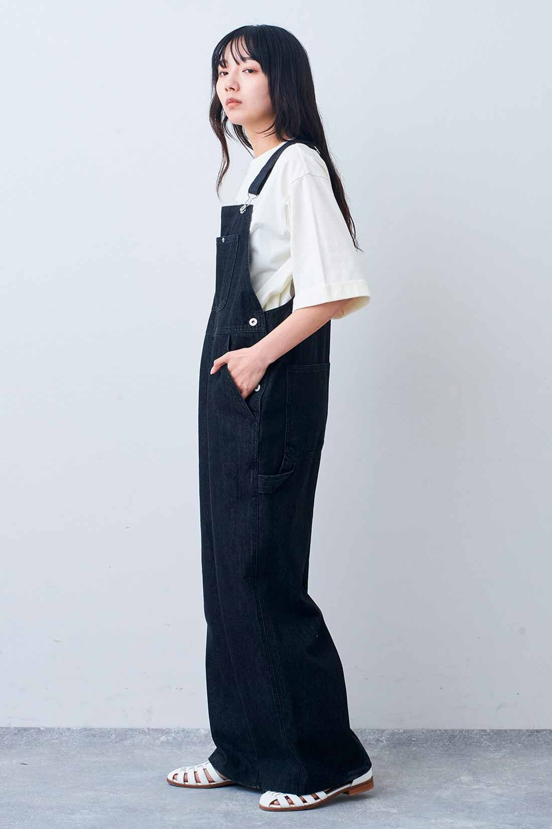 Live in  comfort|リブ イン コンフォート 人気スタイリスト 石上 美津江さんとつくった これが正解！ 大人のこなれサロペット〈ブラックデニム〉