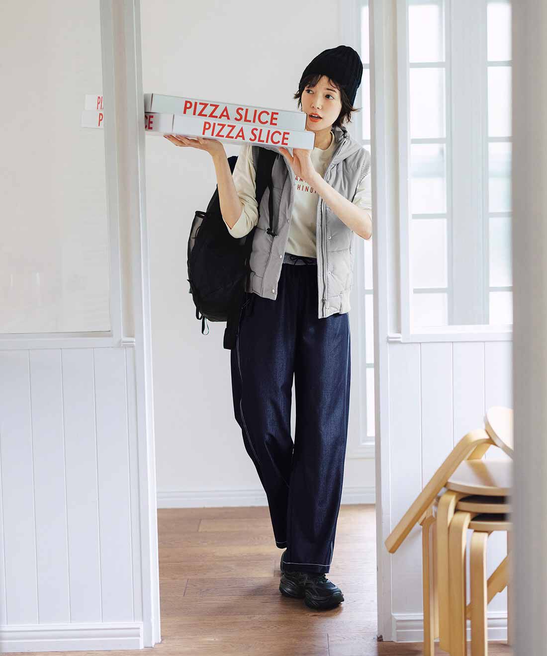 Live in  comfort|Live love cottonプロジェクト リブ イン コンフォート 一枚で着てサマになる 便利なオーガニックコットンロゴTシャツの会