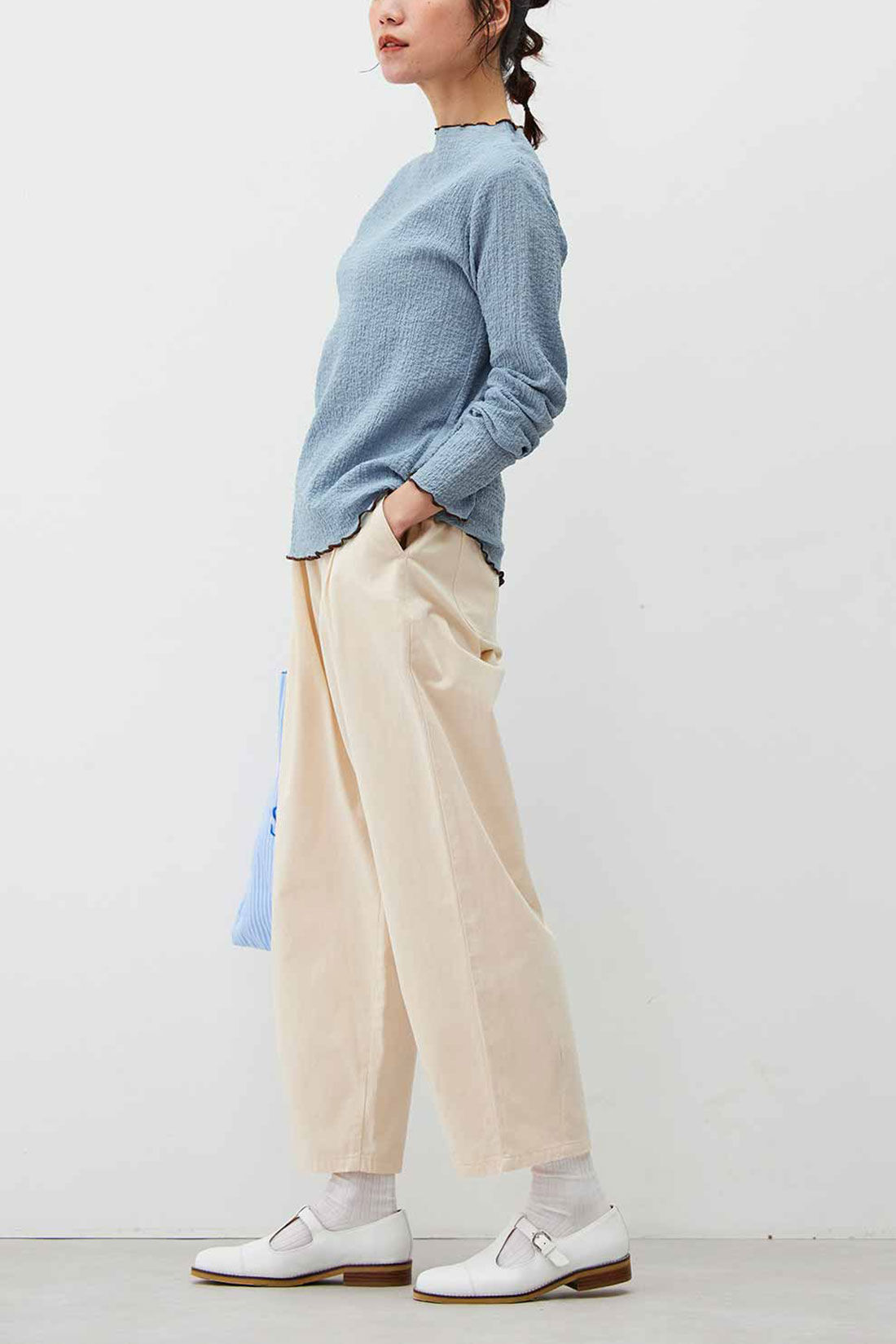Live in  comfort|リブ イン コンフォート　ちょい足しでオシャレ度アップ！ コットン混のぽこぽこトップス〈ブルー〉
