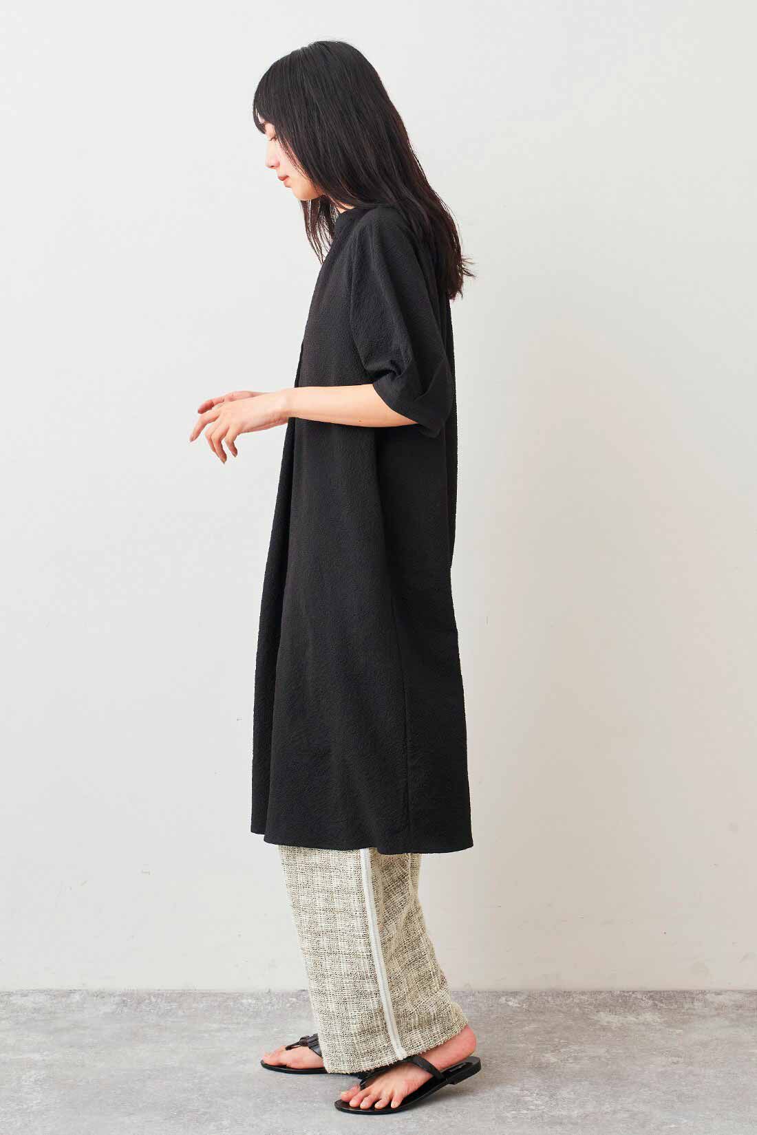 Live in  comfort|リブ イン コンフォート きちんと見えてさらりと軽やかな サッカーチュニックワンピース
