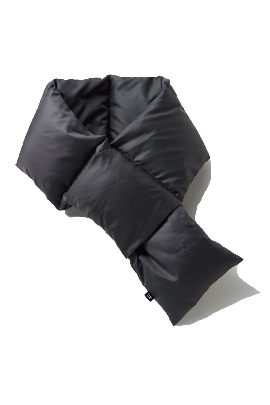 Live in comfort［リブインコンフォート］|リブ イン コンフォート　軽くて便利なリサイクルダウンネックウォーマー〈チャコールグレー〉