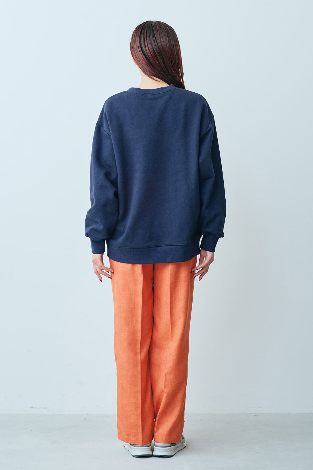 Live in  comfort|リブ イン コンフォート　Ｌｉｖｅ　Ｌｏｖｅ　ＣｏｔｔｏｎⓇプロジェクト　大人っぽく着られる　すそファスナースウェットトップス 〈ネイビー〉