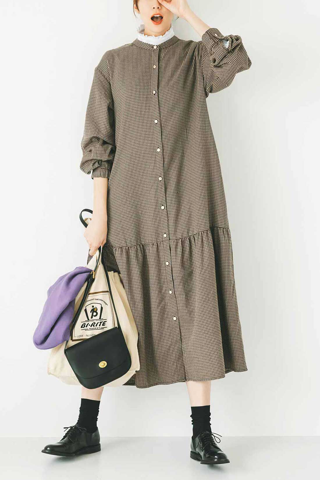 Live in  comfort|リブ イン コンフォート 人気スタイリスト 石上美津江さんとつくった カットソートップスとニットベストのセット〈ホワイト＆アイボリー〉|トップスのみ着用
