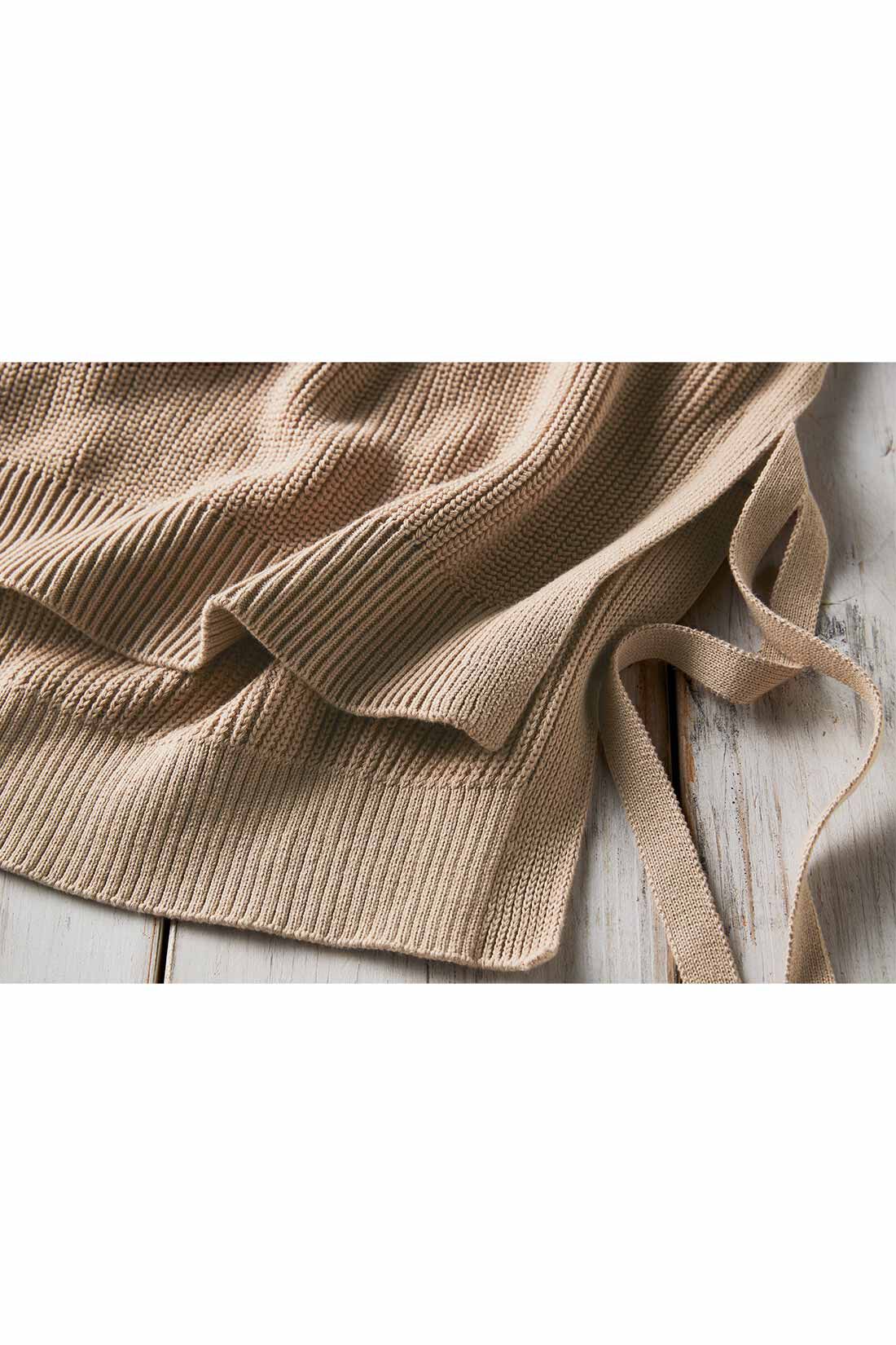 Live in  comfort|リブ イン コンフォート Live love cotton（R）プロジェクト コーデをアップデートできる オーガニックコットンニットベスト〈ホワイト〉|インド産オーガニックコットン100％の糸でざっくりと編み立てた、ふっくらやさしいあぜ編みニットです。　※お届けするカラーとは異なります。