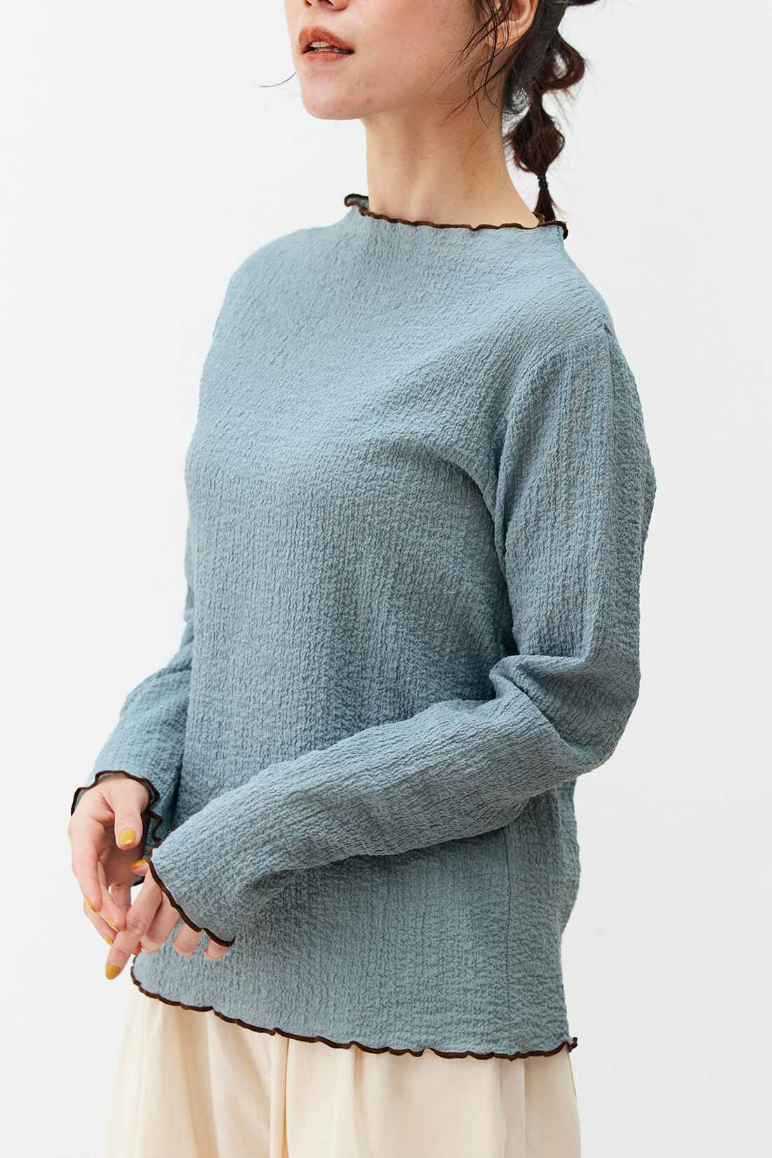 Live in  comfort|リブ イン コンフォート　ちょい足しでオシャレ度アップ！ コットン混のぽこぽこトップス〈ブルー〉