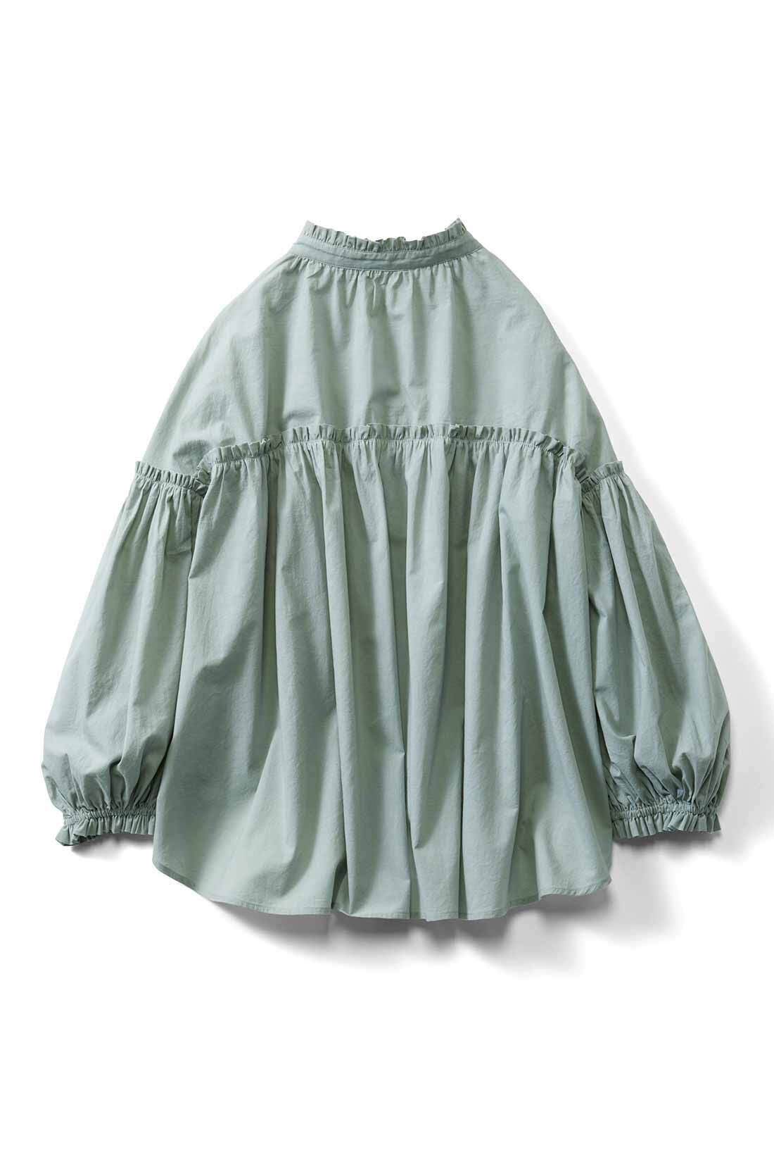 Live in  comfort|リブ イン コンフォート 大人に似合う甘すぎない コットンフリルブラウス 〈ホワイト〉|BACK