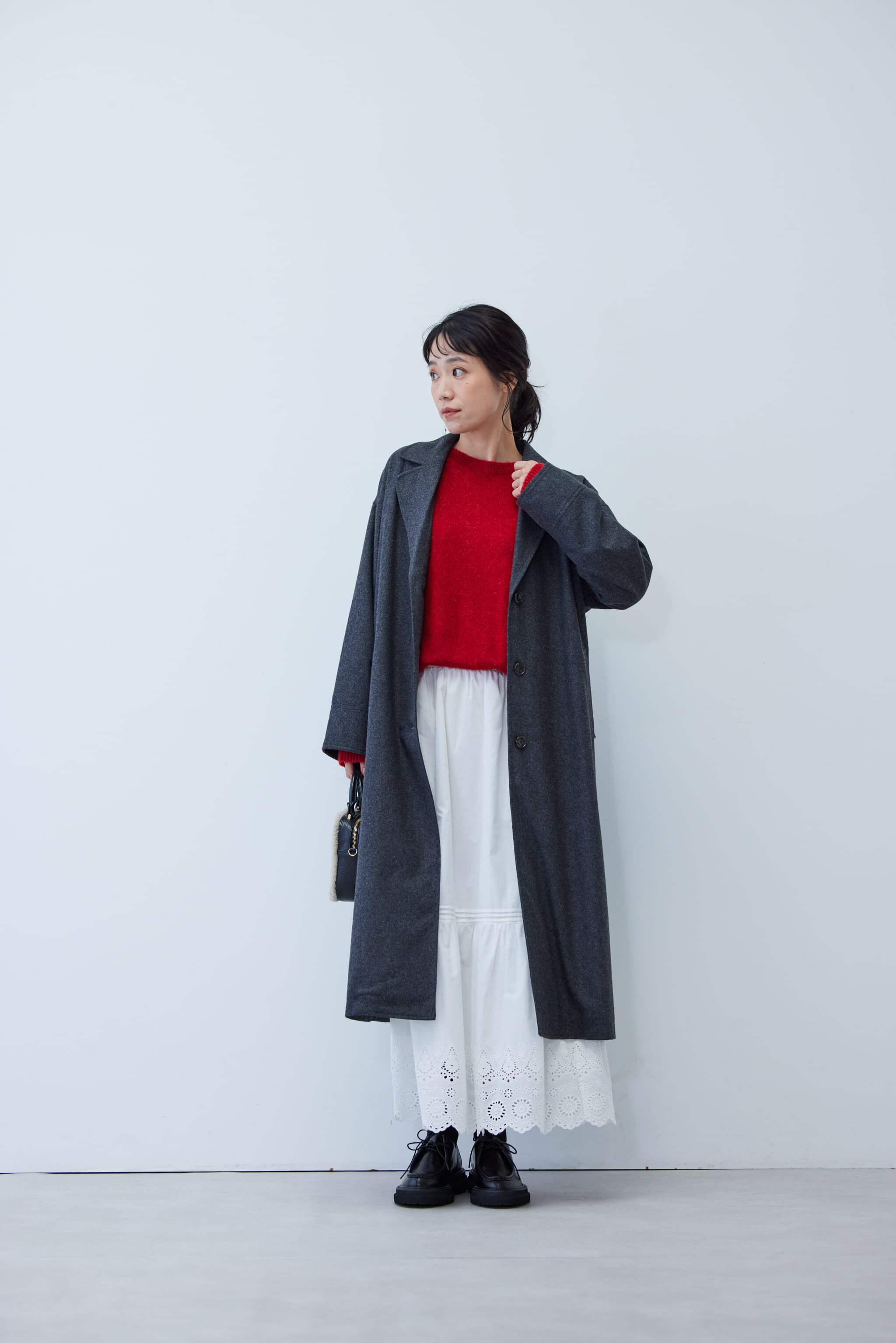 Live in  comfort|リブ　イン　コンフォート　長く愛せる　ウール混素材の上品ロングコート〈チャコールグレー〉