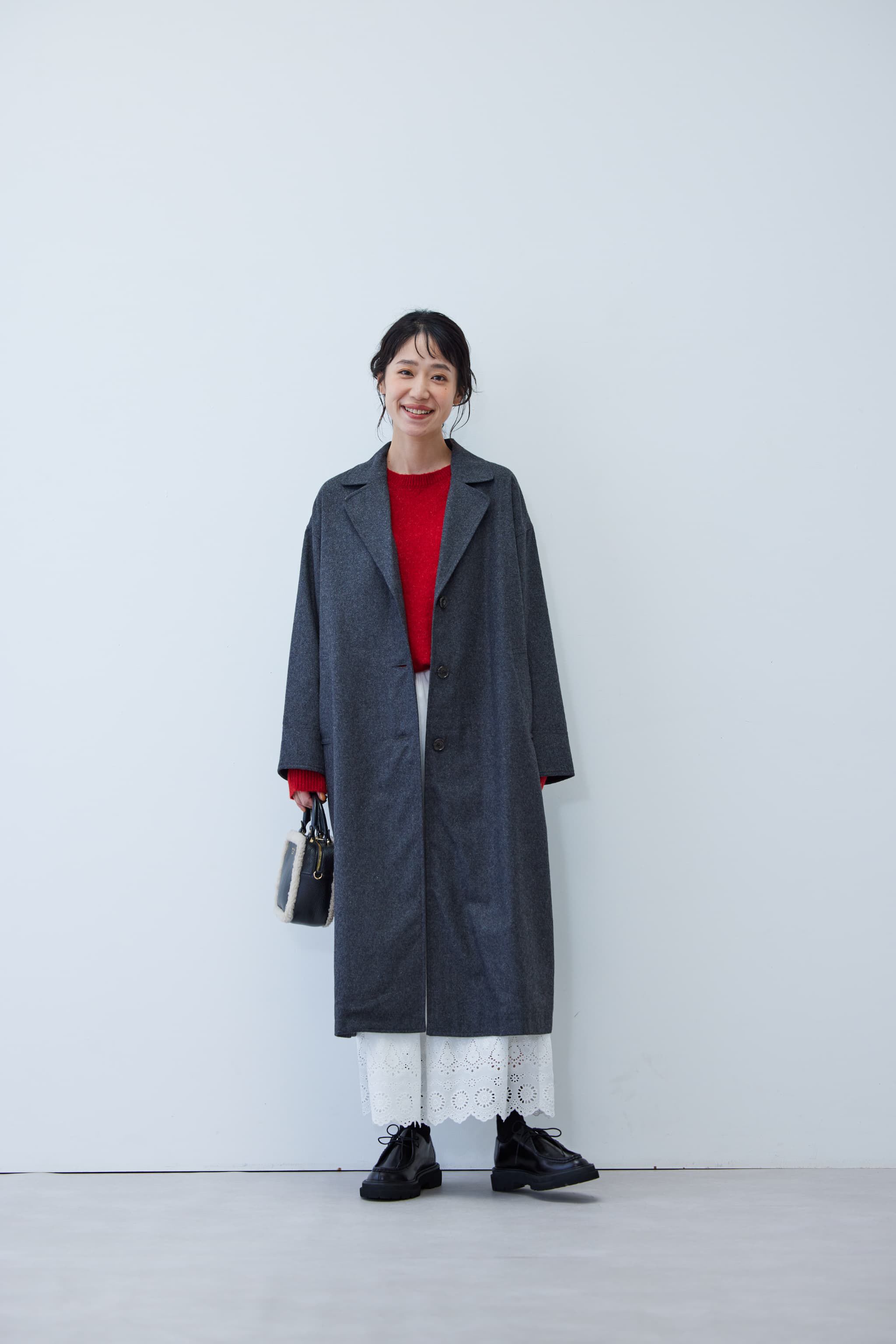 Live in  comfort|リブ　イン　コンフォート　長く愛せる　ウール混素材の上品ロングコート〈チャコールグレー〉