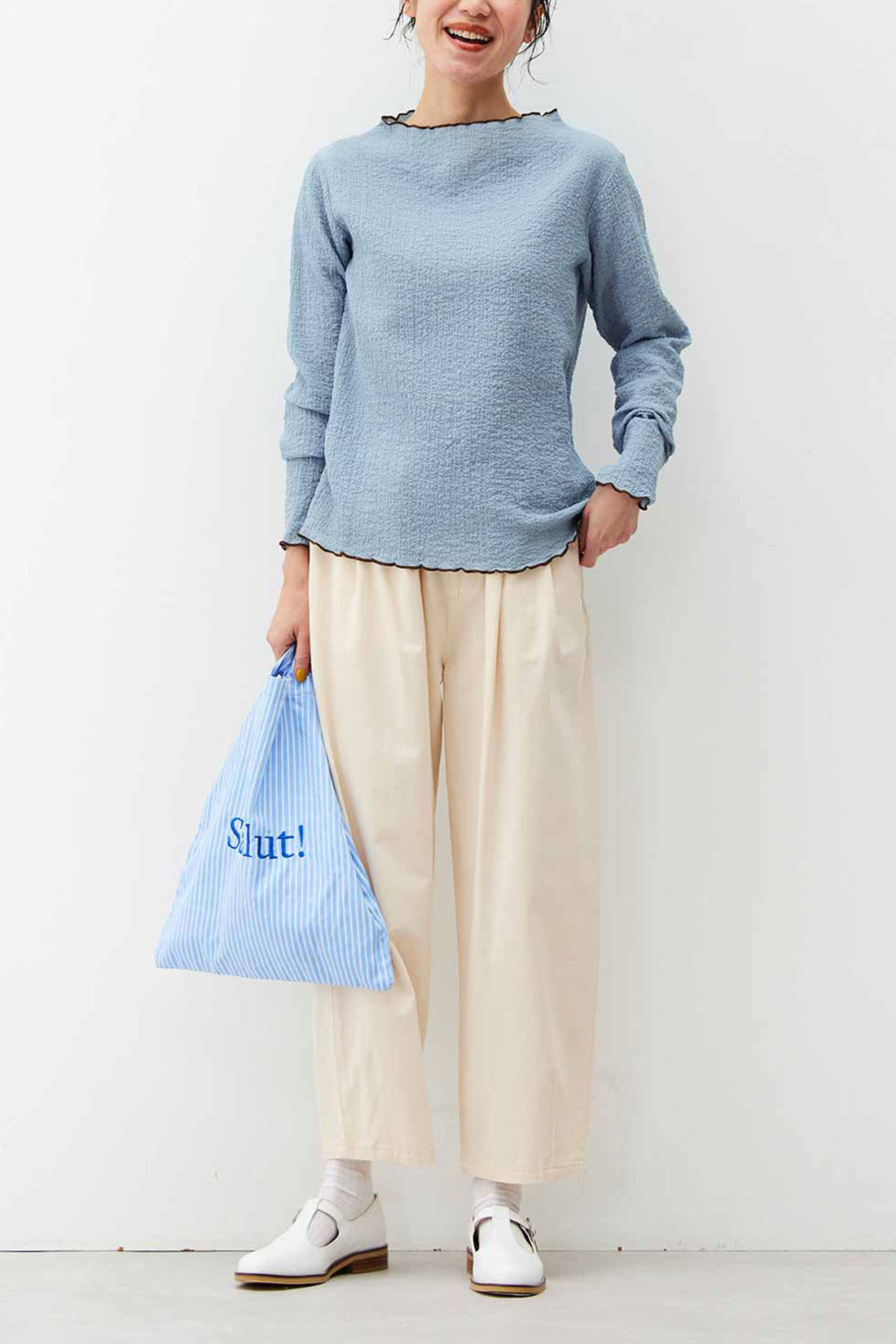 Live in  comfort|リブ イン コンフォート　ちょい足しでオシャレ度アップ！ コットン混のぽこぽこトップス〈ブルー〉