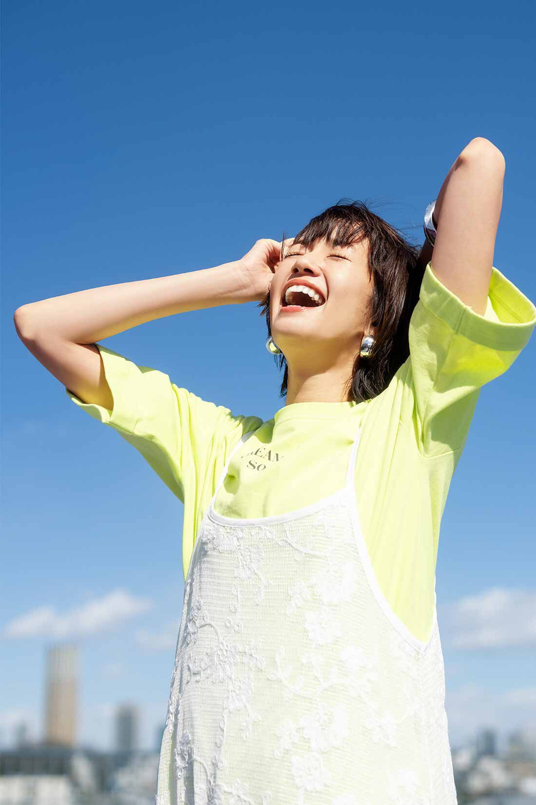 Live in  comfort|リブ イン コンフォート×500色の色えんぴつコラボ トルコオーガニックコットン五分袖Tシャツ