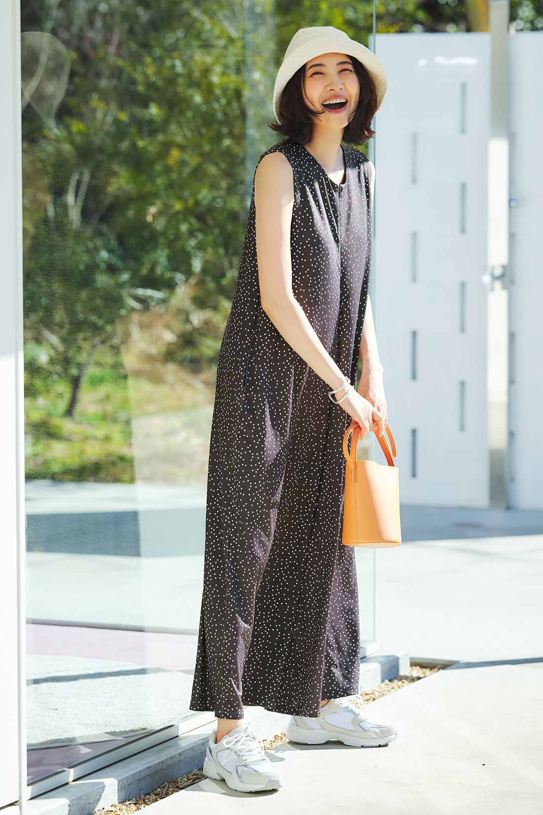 Live in  comfort|リブ イン コンフォート はまじとコラボ 着心地グンと伸びやかな 接触冷感カットソーオールインワン〈アッシュグレー〉