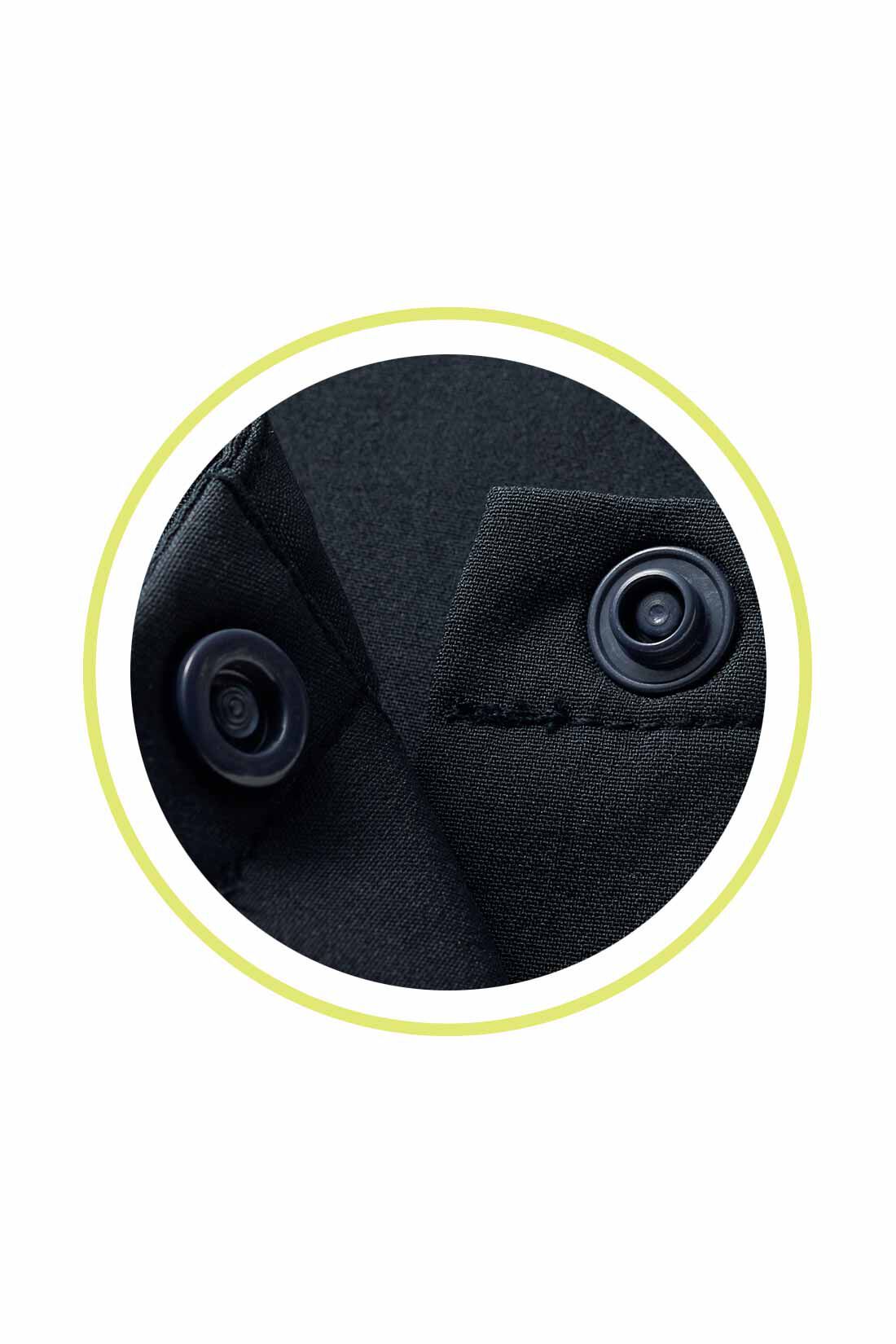 Live in  comfort|リブ イン コンフォート　雨の日も余裕　軽やか撥水（はっすい）素材のセットアップ〈チャコールグレー〉|スナップボタンで着脱もらくちん。