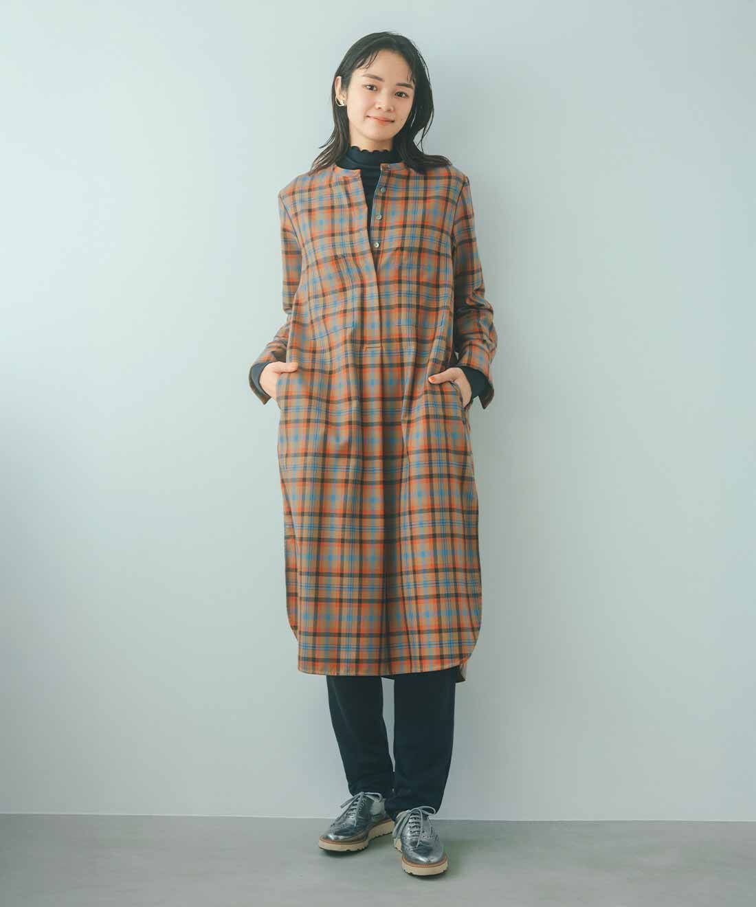 flufeel|ユルセルフ　着て疲労回復　家でも外でもリカバリー　首もとから手まですっぽり長め袖トップス〈リカバリーネイビーブラック〉の会