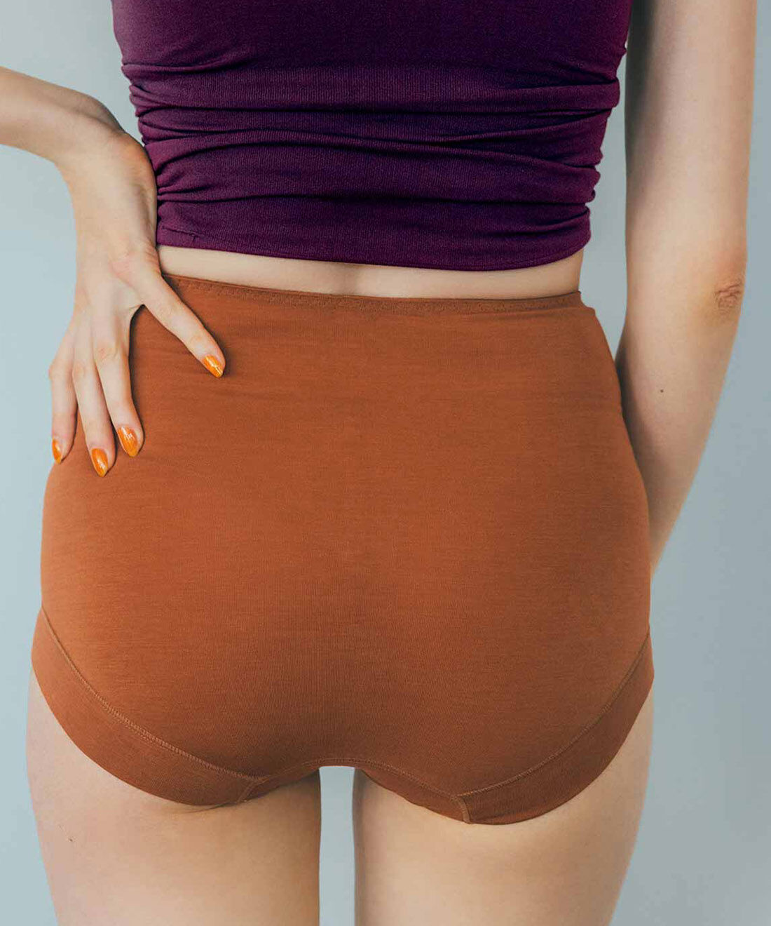 flufeel|おなかすっきりシルエット ハンサムなハイウエストショーツの会|ヒップをすっぽりカバーする安心感あるはき心地。
