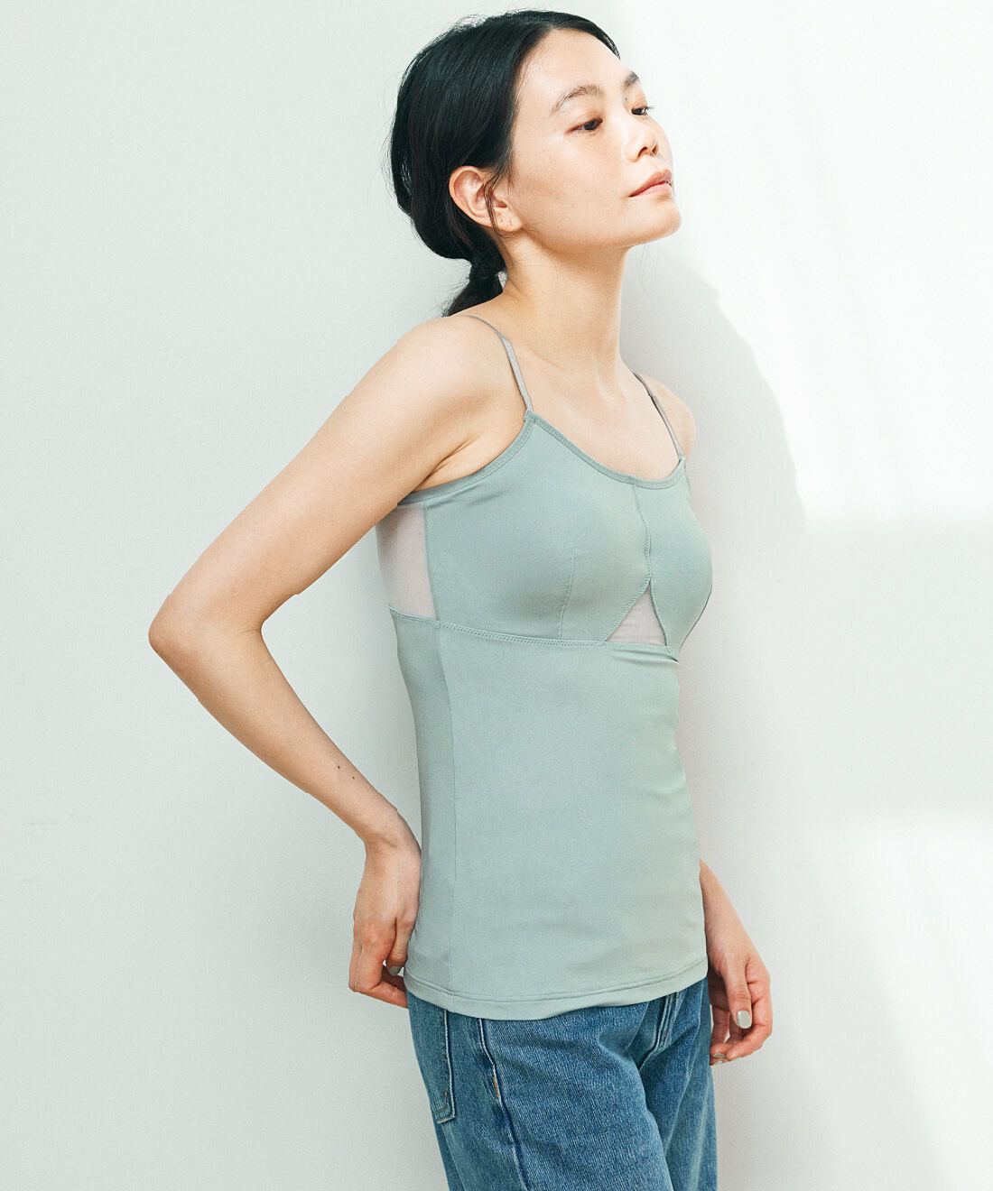 flufeel|【7月分以降お届け】風通りさわやか　暑苦しさを軽減　涼やか印象ブラキャミソール〈吸汗速乾〉の会