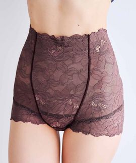 flufeel | デイリーに骨盤意識レースがかなえる優美なショーツ