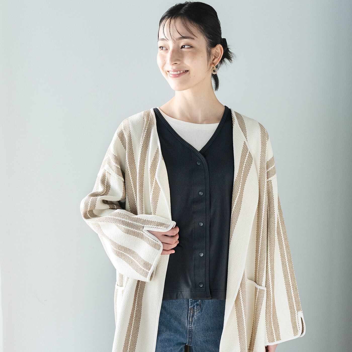 flufeel|寒くない着ぶくれない　裏起毛＆防風素材で伸びやかな着心地の前後2-WAYベストの会|中肉のコートのライナーとしても。