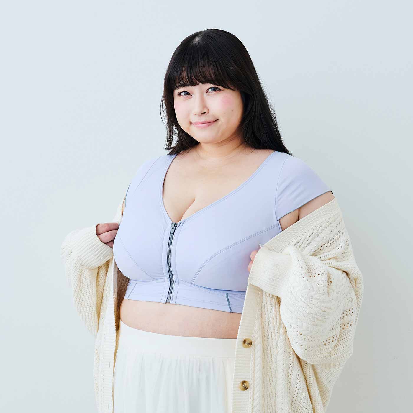 flufeel［フラフィール］|la farfaモデルあいまるさんとflufeelコラボ すっきり軽～い♪ 毎日着けたくなる らくがうれしいノンワイヤーブラの会