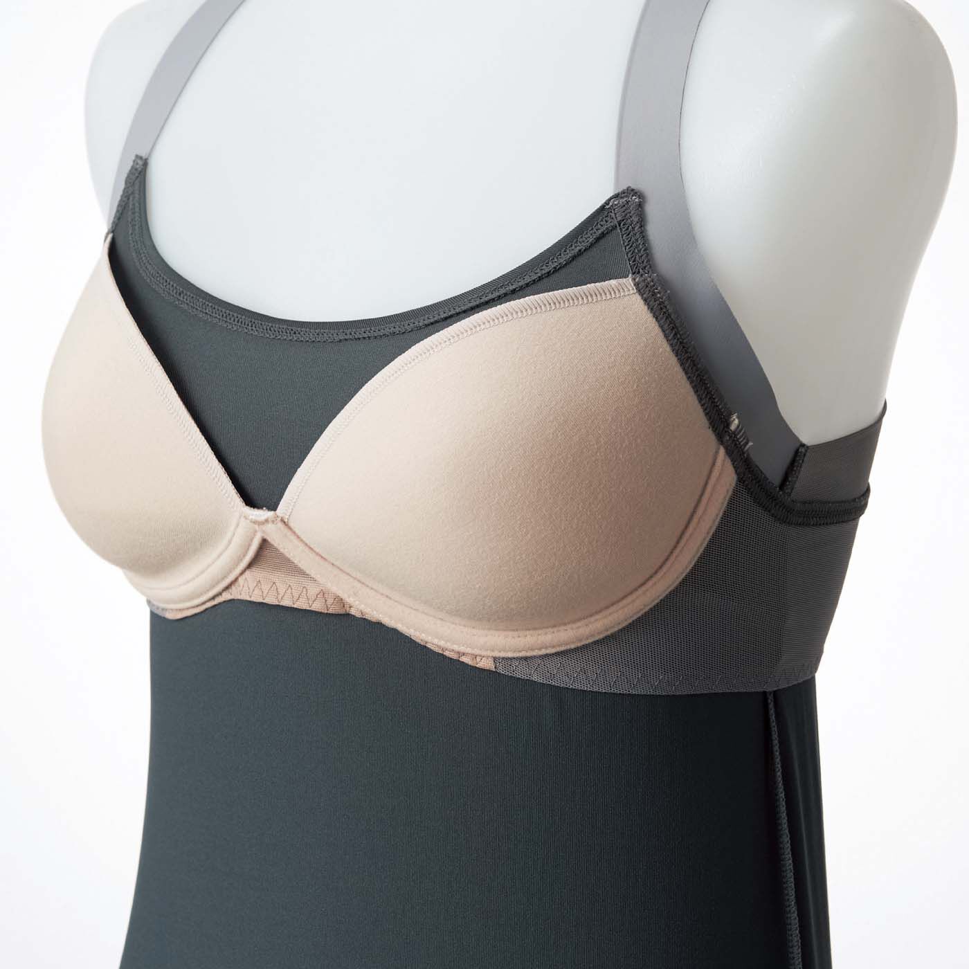 flufeel|肩甲骨をらくらく意識で背筋ピン！ ノンワイヤーヨガ気分ブラインナー〈ストレッチストラップ/ベーシックカラー〉の会|ヨガ気分ブラをそのまま内蔵。