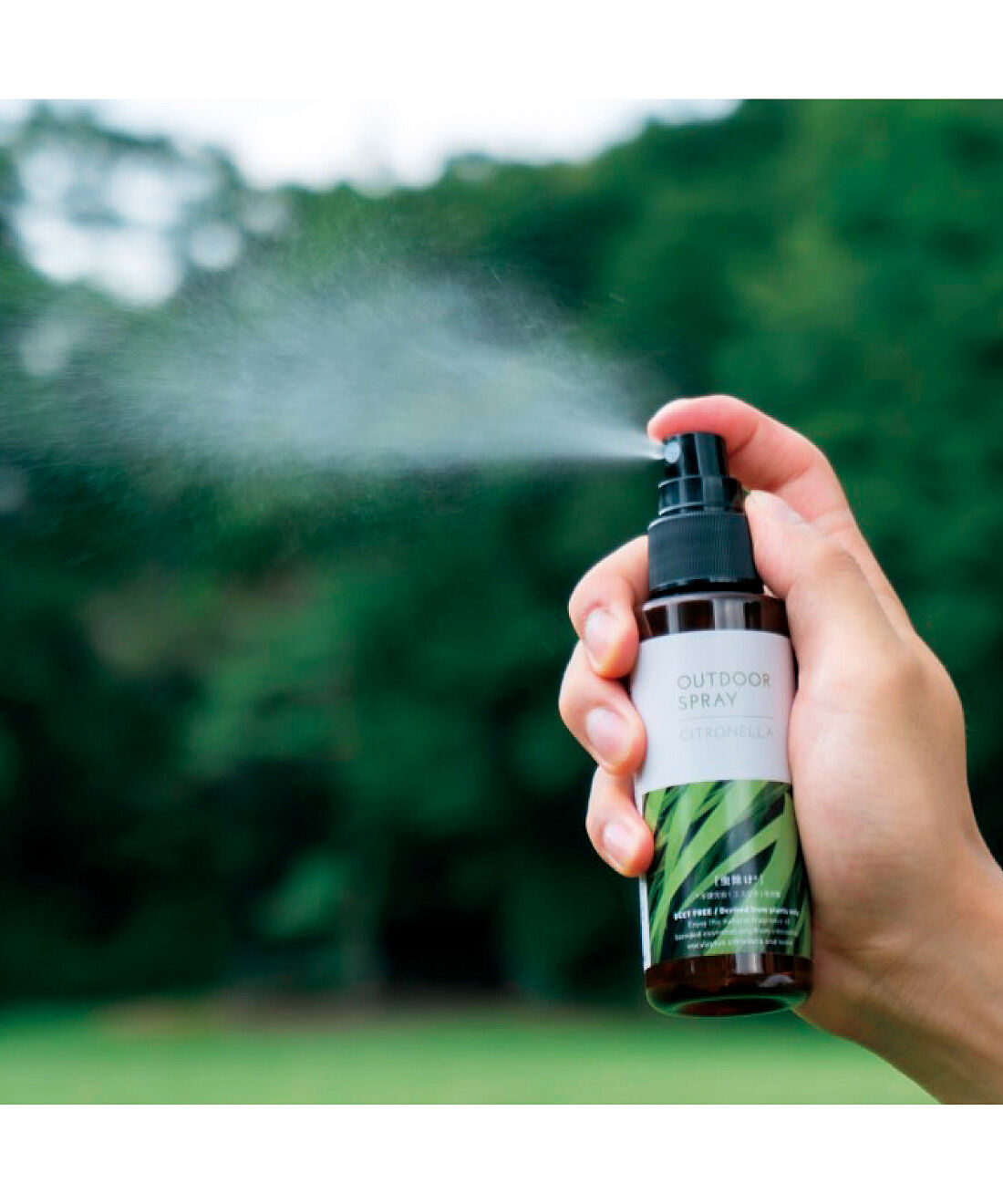 flufeel|服に振る虫よけ　アロマの香りでやさしく守る　シトロネラアウトドアスプレー〈１００ｍL〉の会|ミスト状なので、べたつく心配もなし。