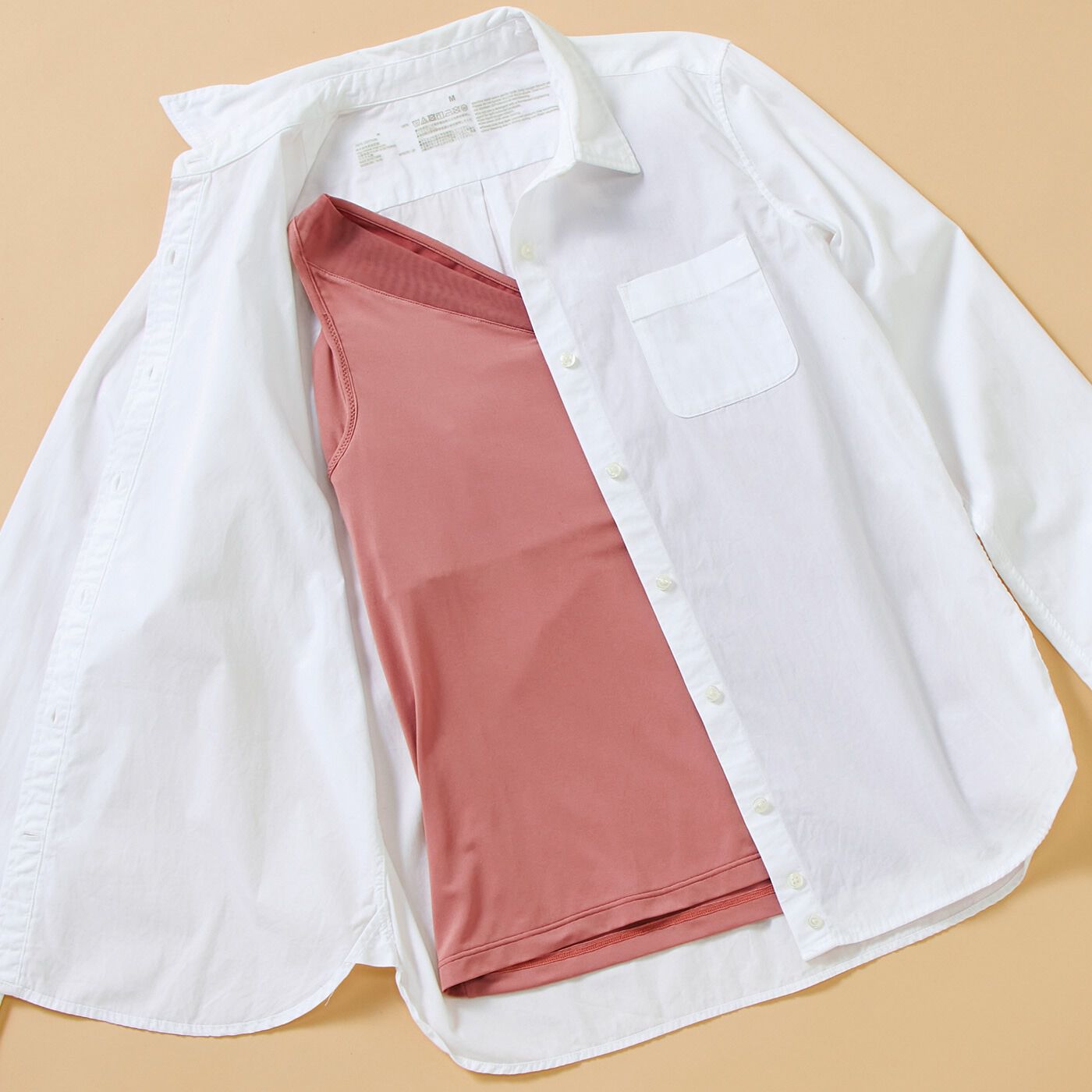 flufeel［フラフィール］|スラっとピン！ スーツ姿を応援する　ヨガ気分×フラットブラタンク〈for work〉の会
