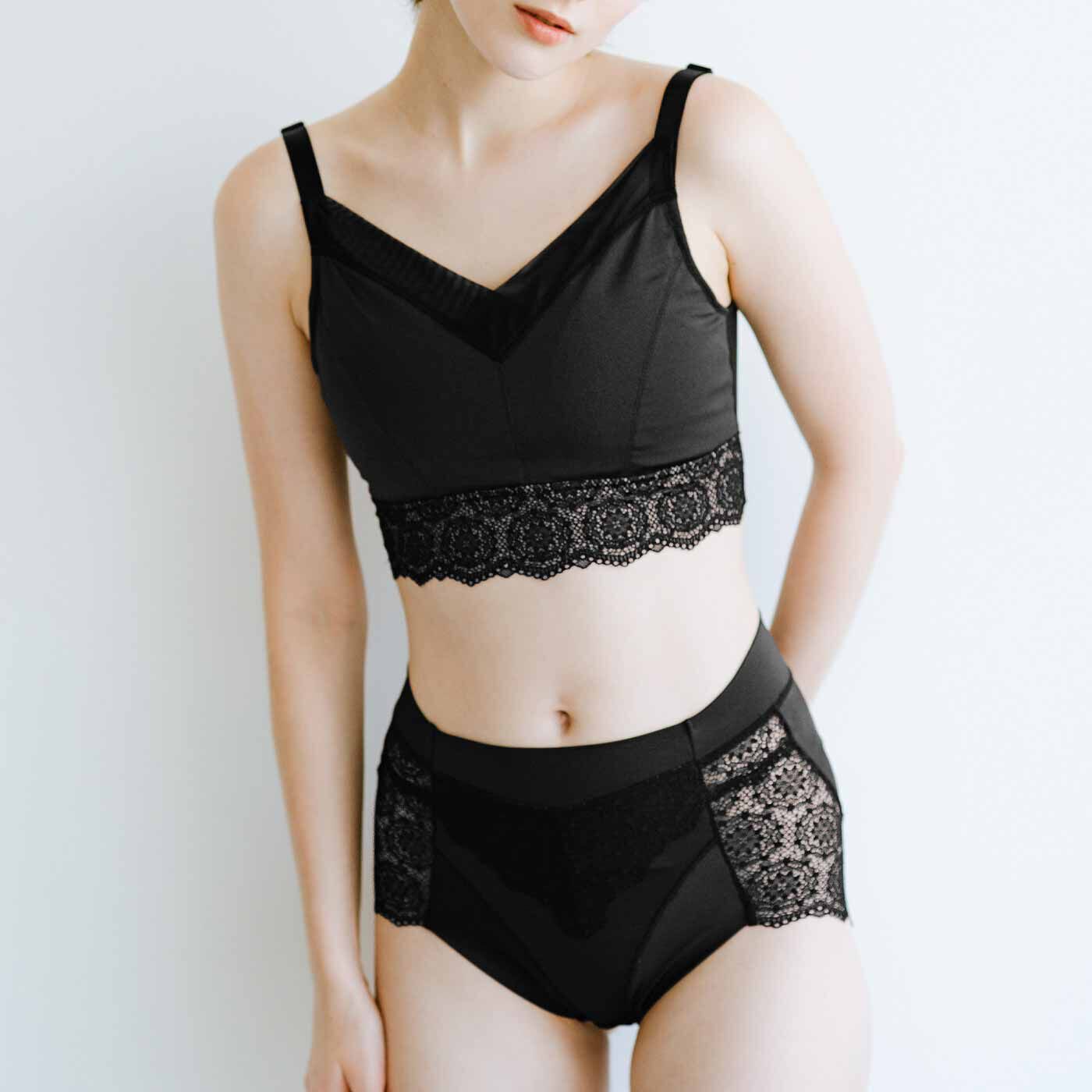 flufeel|ボリュームおさえて フラットブラ＆ショーツ〈3L～6L/スーパー〉の会