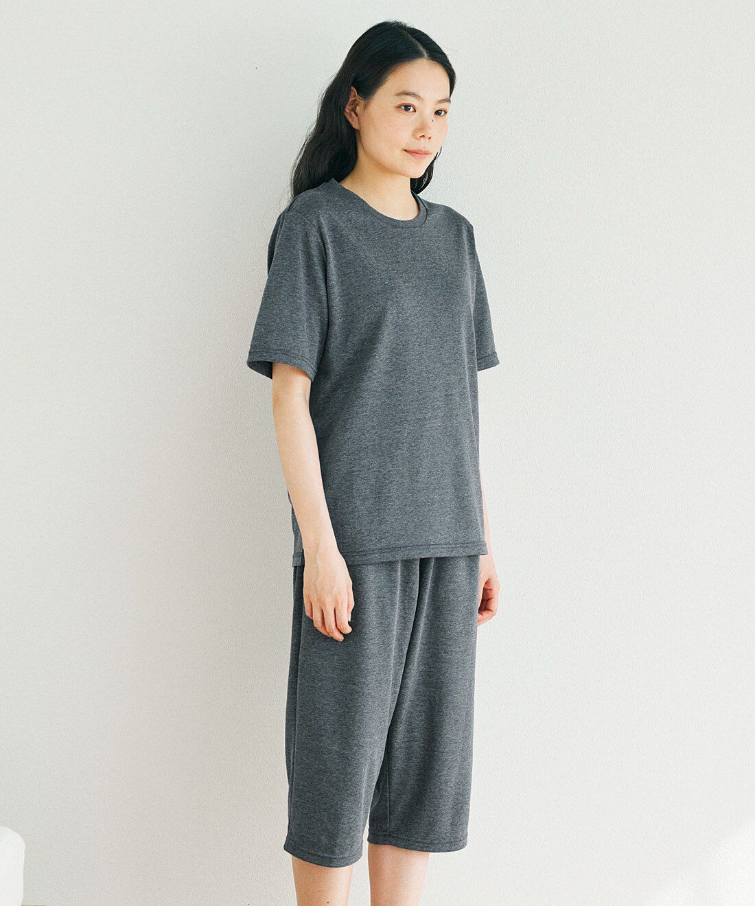 flufeel|着て疲労回復　がんばったからだをリカバリーするトップス〈半袖〉の会|別売りのパンツとセットで着れば血行促進、疲労回復！