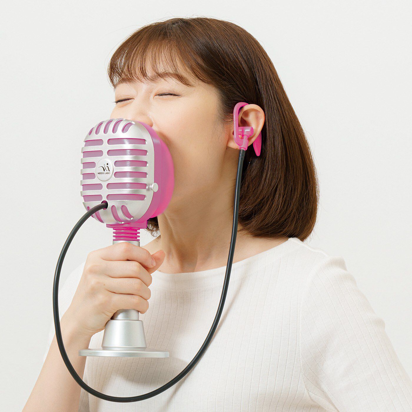flufeel|まわりを気にせずカラオケ気分　思いっきり歌おう ボイトレエクサ〈ピンク〉
