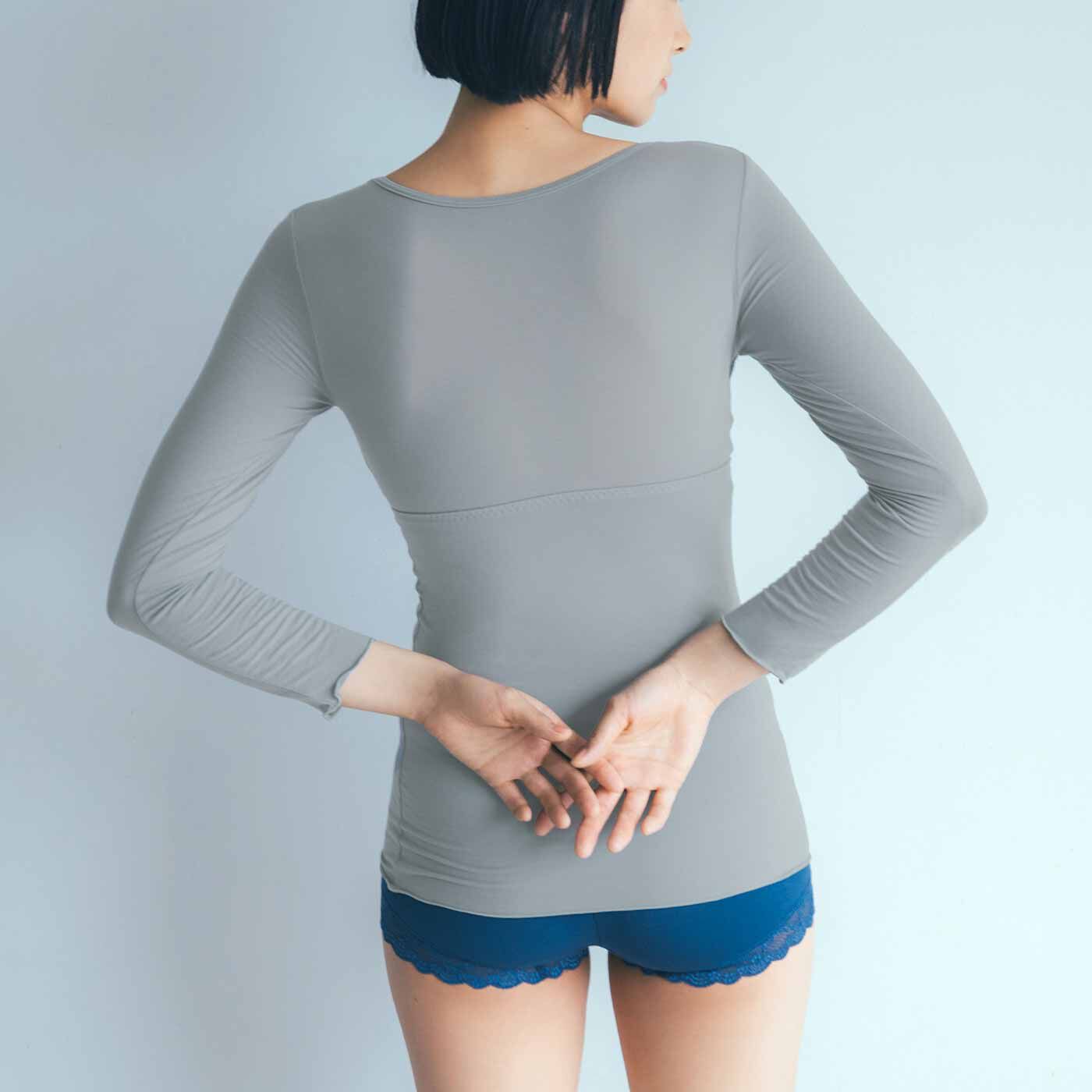 flufeel|ユルセルフ からだが硬くても着られる カシュクール仕立ての吸汗速乾ブラインナーの会|Back
